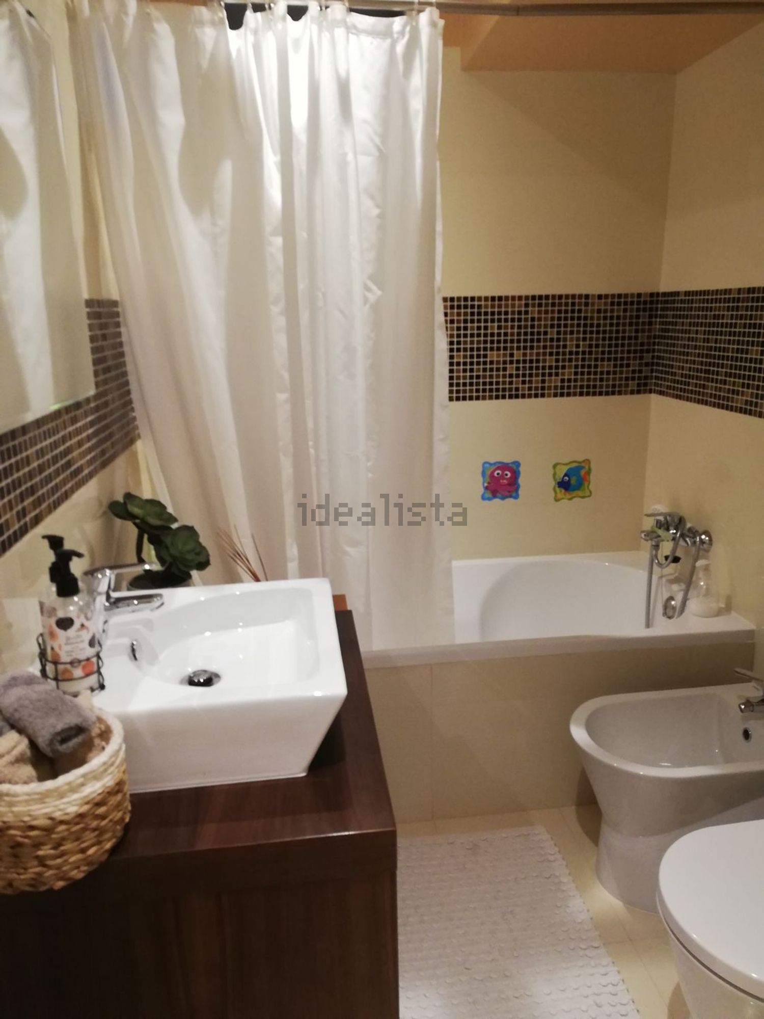 公寓 t3出售在Rua Alferes Barrilaro Ruas, 38 - 卫生间