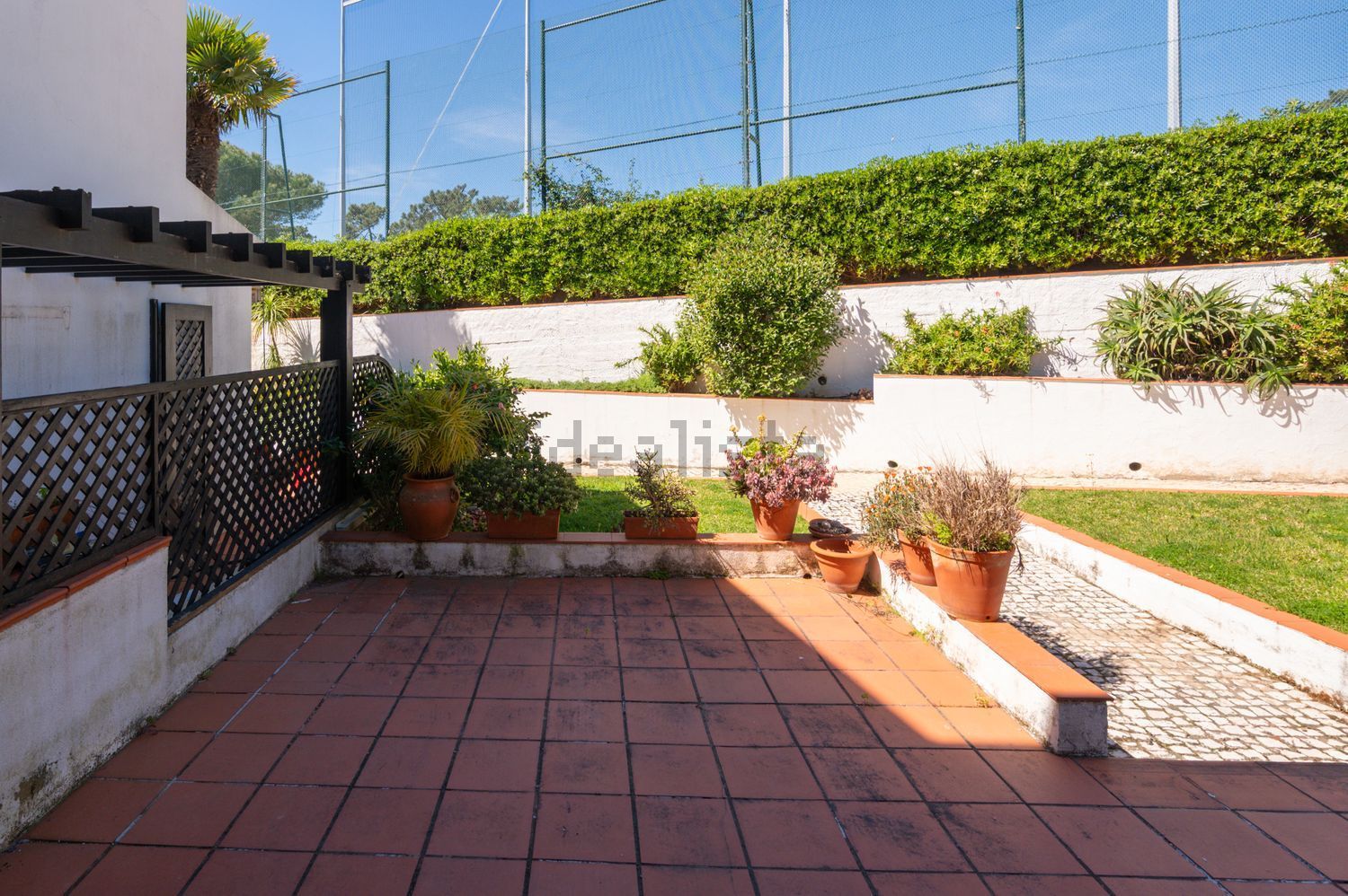 出租双拼别墅在Rua Ribatejo, 42 - 花园