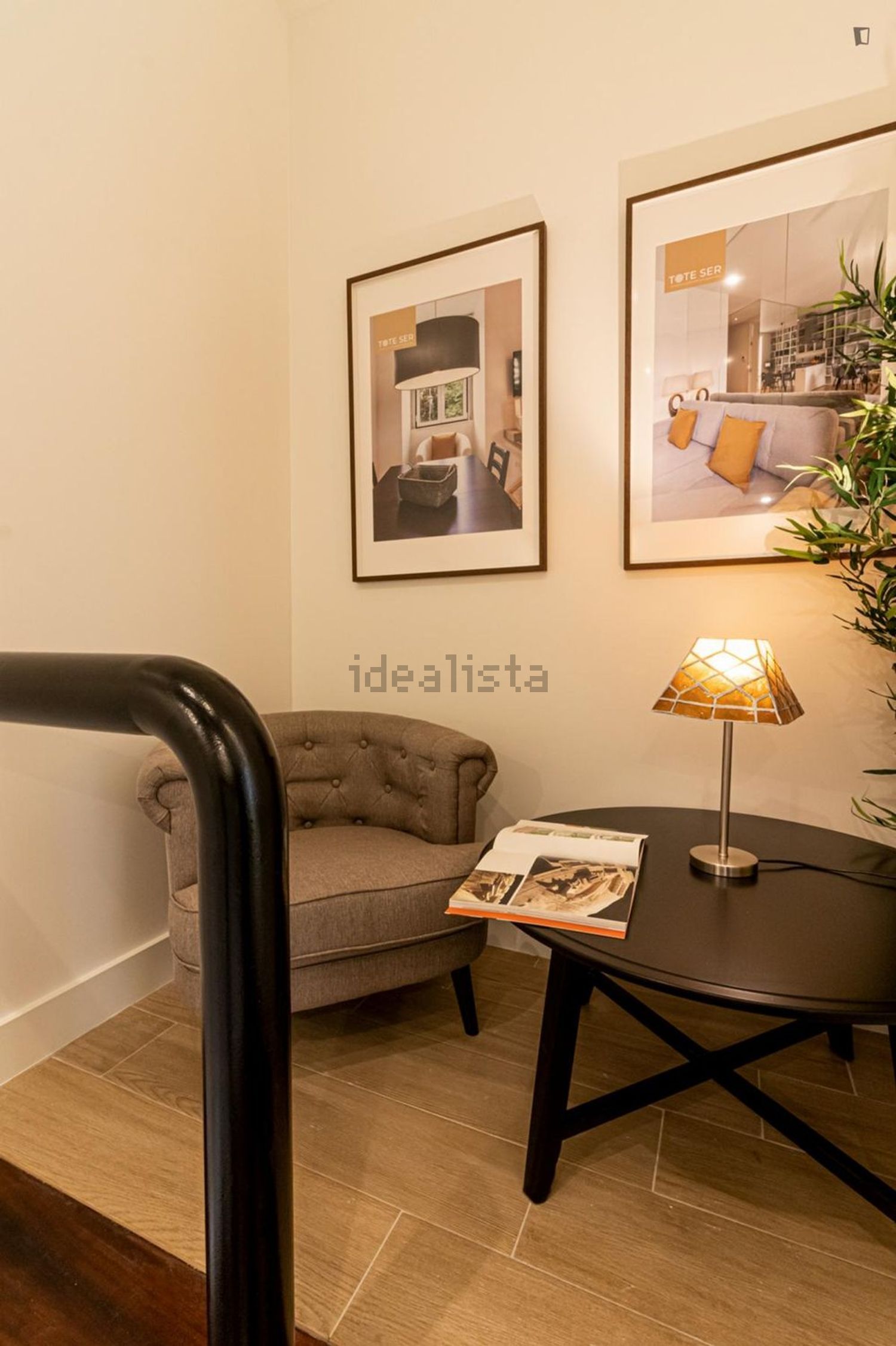 出租房间在Rua Luís Cristino da Silva - 客厅