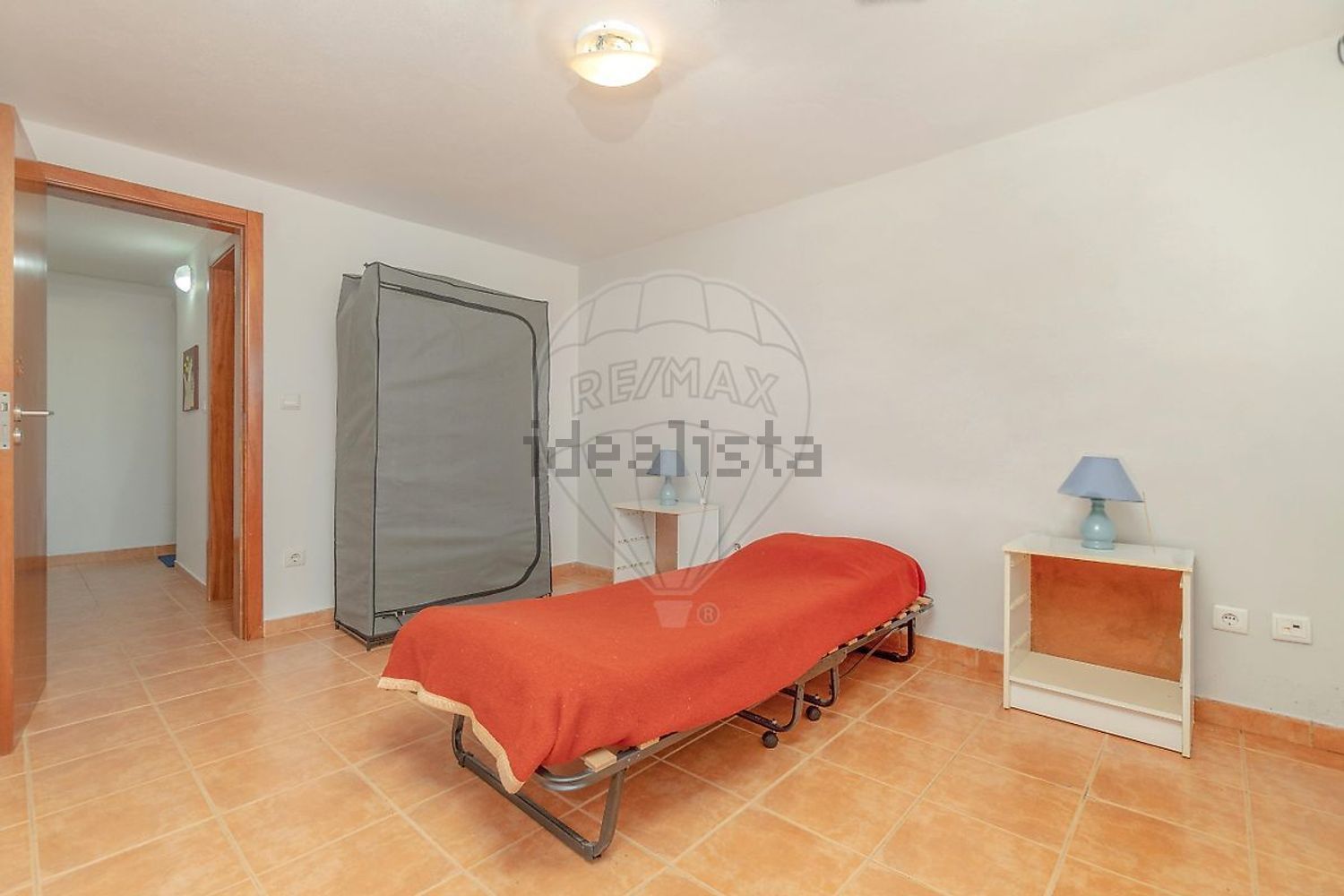 小楼房或独栋别墅出售在Rua das Flores - 卧室