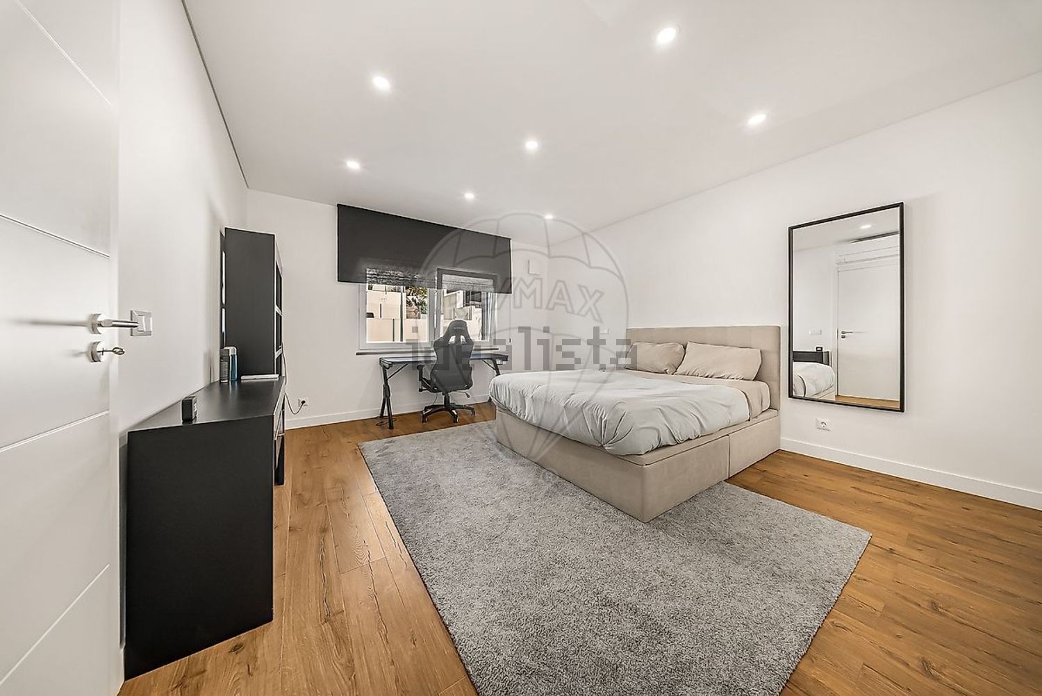 小楼房或独栋别墅出售在Bairro Vila Morena - 客厅