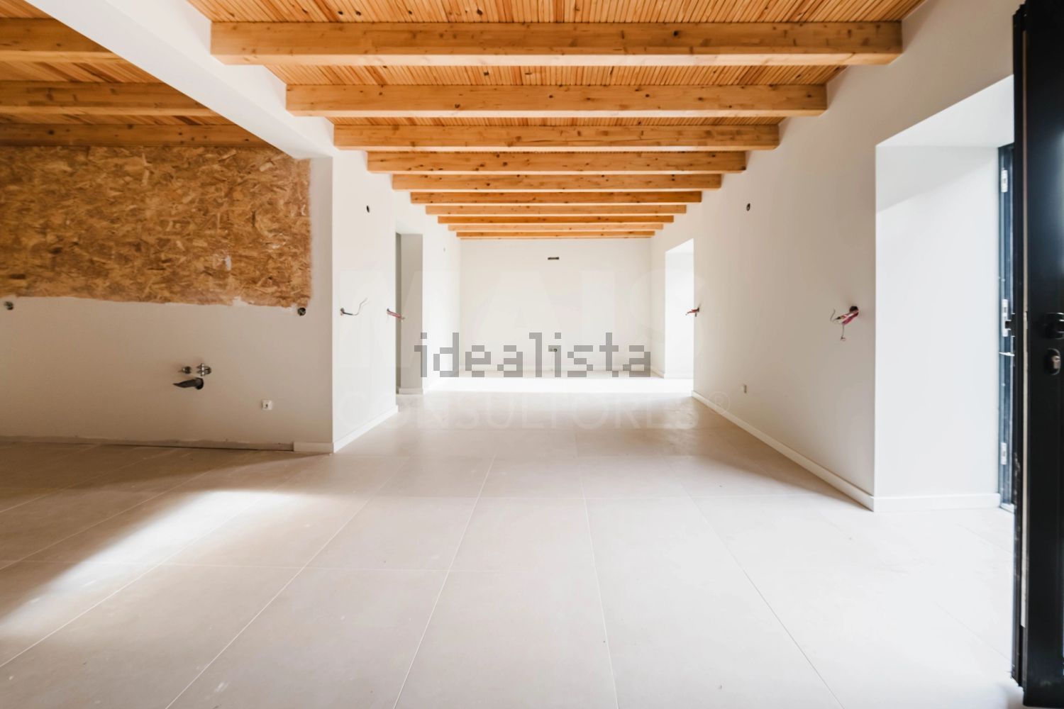 小楼房或别墅出售在São Bartolomeu dos Galegos e Moledo - 详情