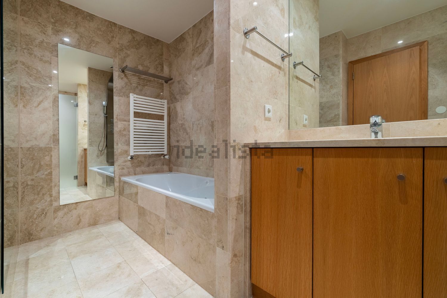 顶层公寓出售在Avenida do Índico - 卫生间