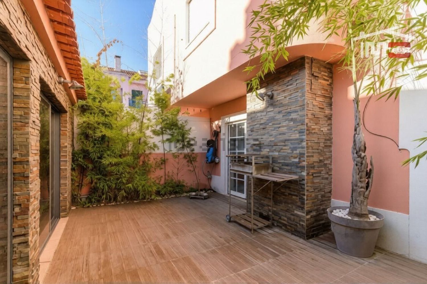 双拼别墅出售在Rua do Círio dos Olhos de Água - 外立面