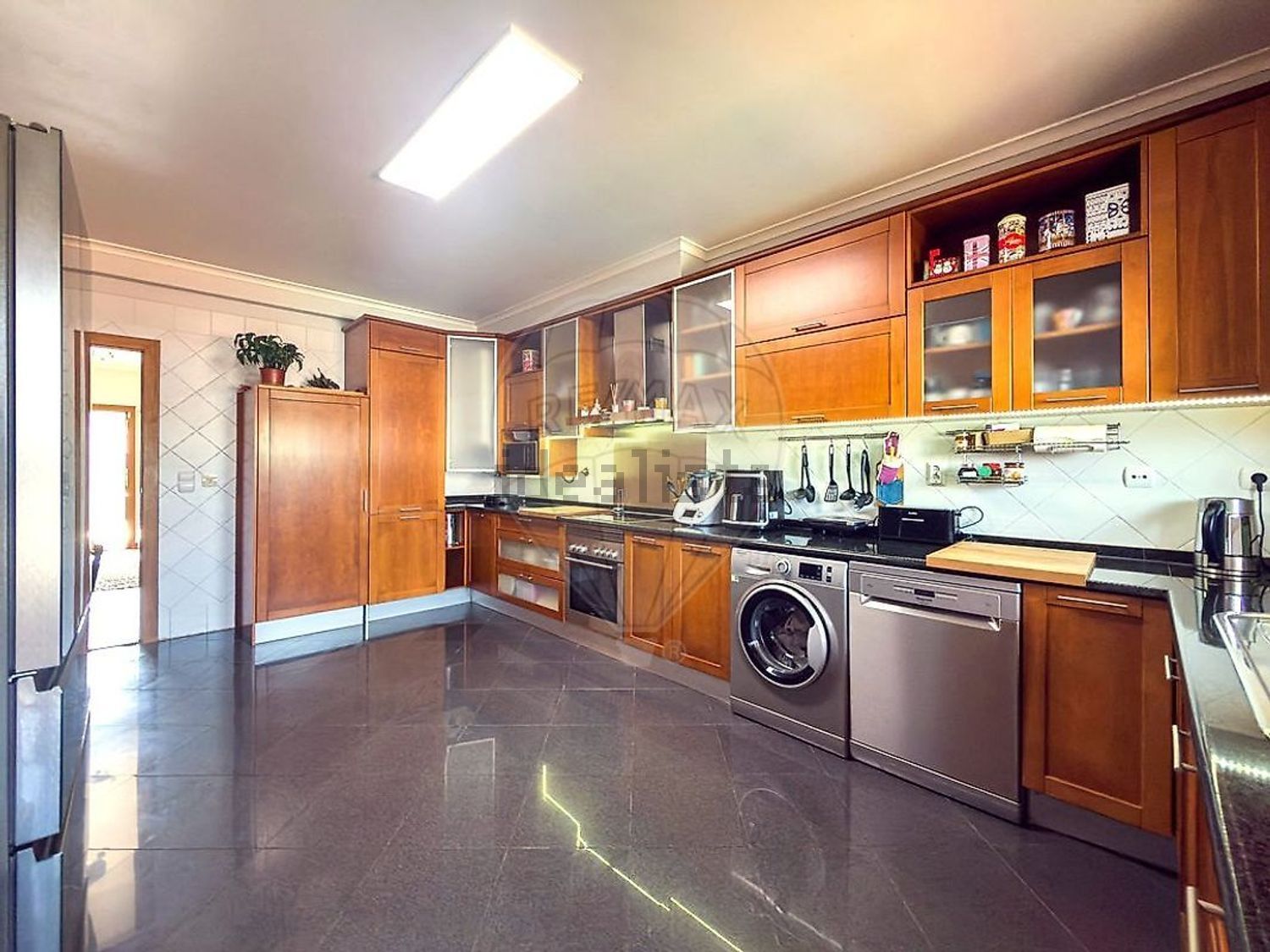 小楼房或独栋别墅出售在Rua Fernando Piteira Santos - 厨房