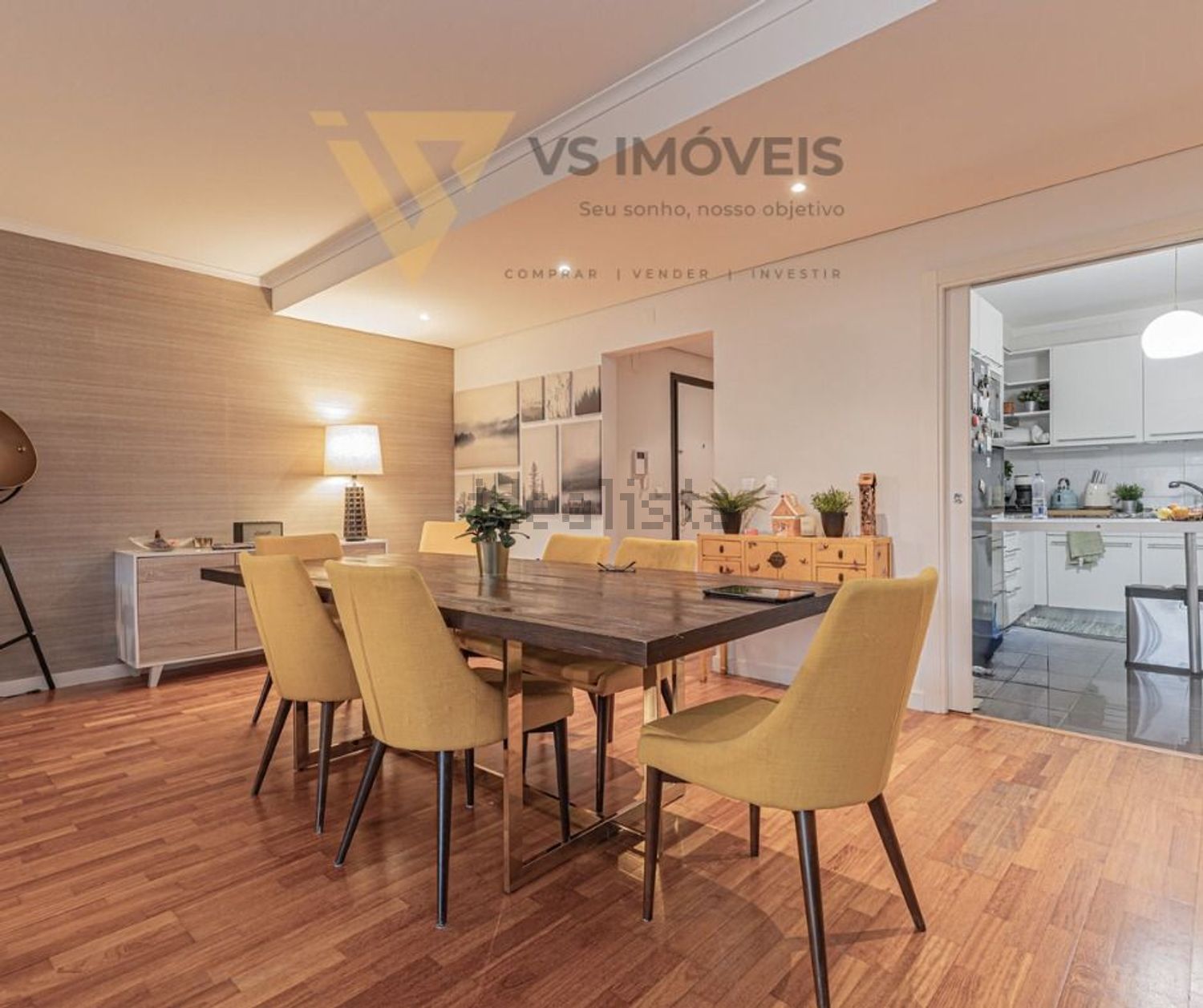 出租公寓 t2在Rua dos Faisões - 客厅