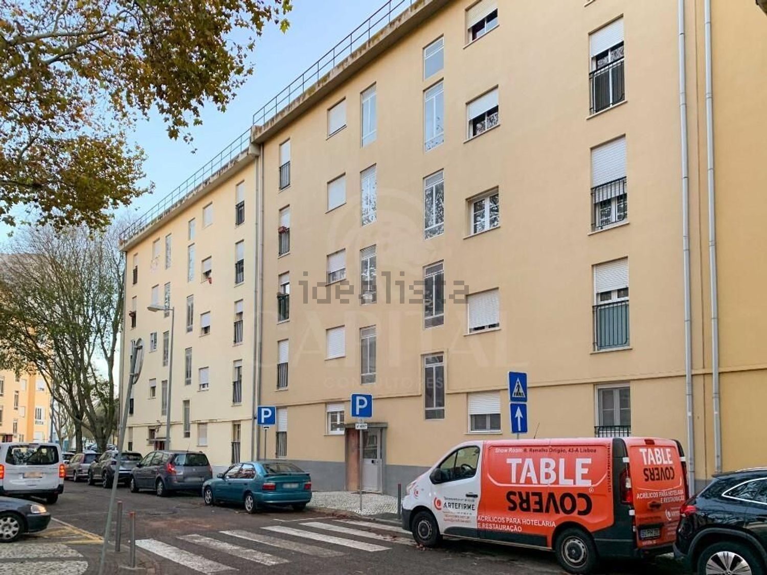 公寓 t3出售在Estrada de Benfica - 视线