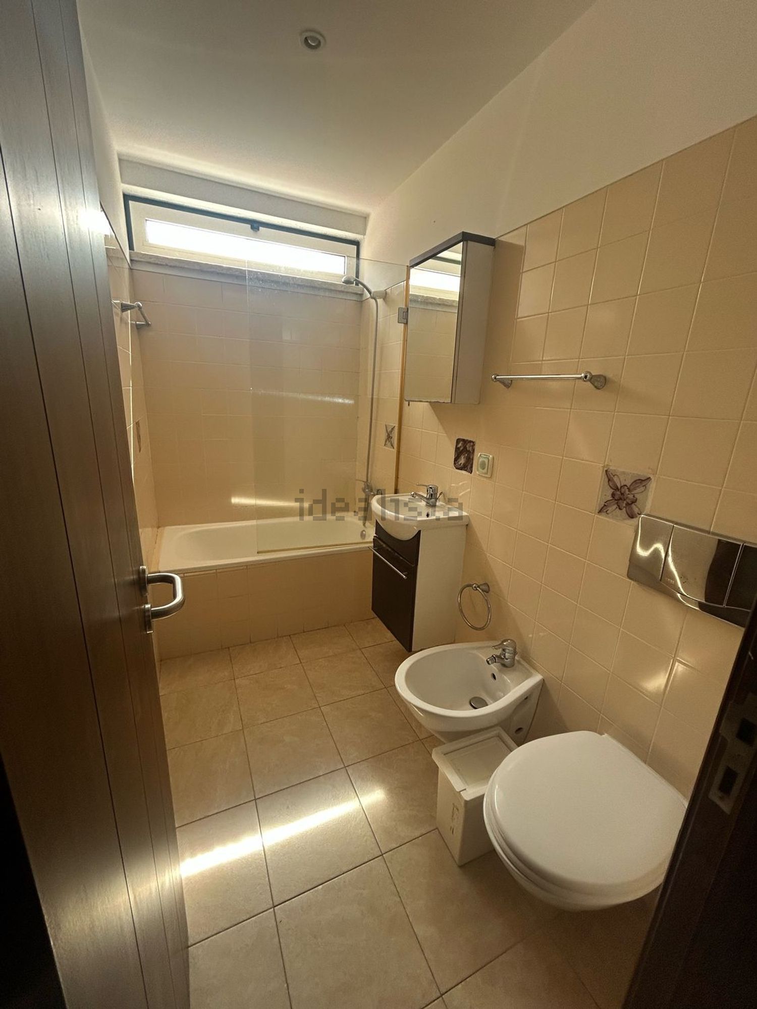 出租复式公寓在Rua da Bela Vista à Graça, 34 - 卫生间