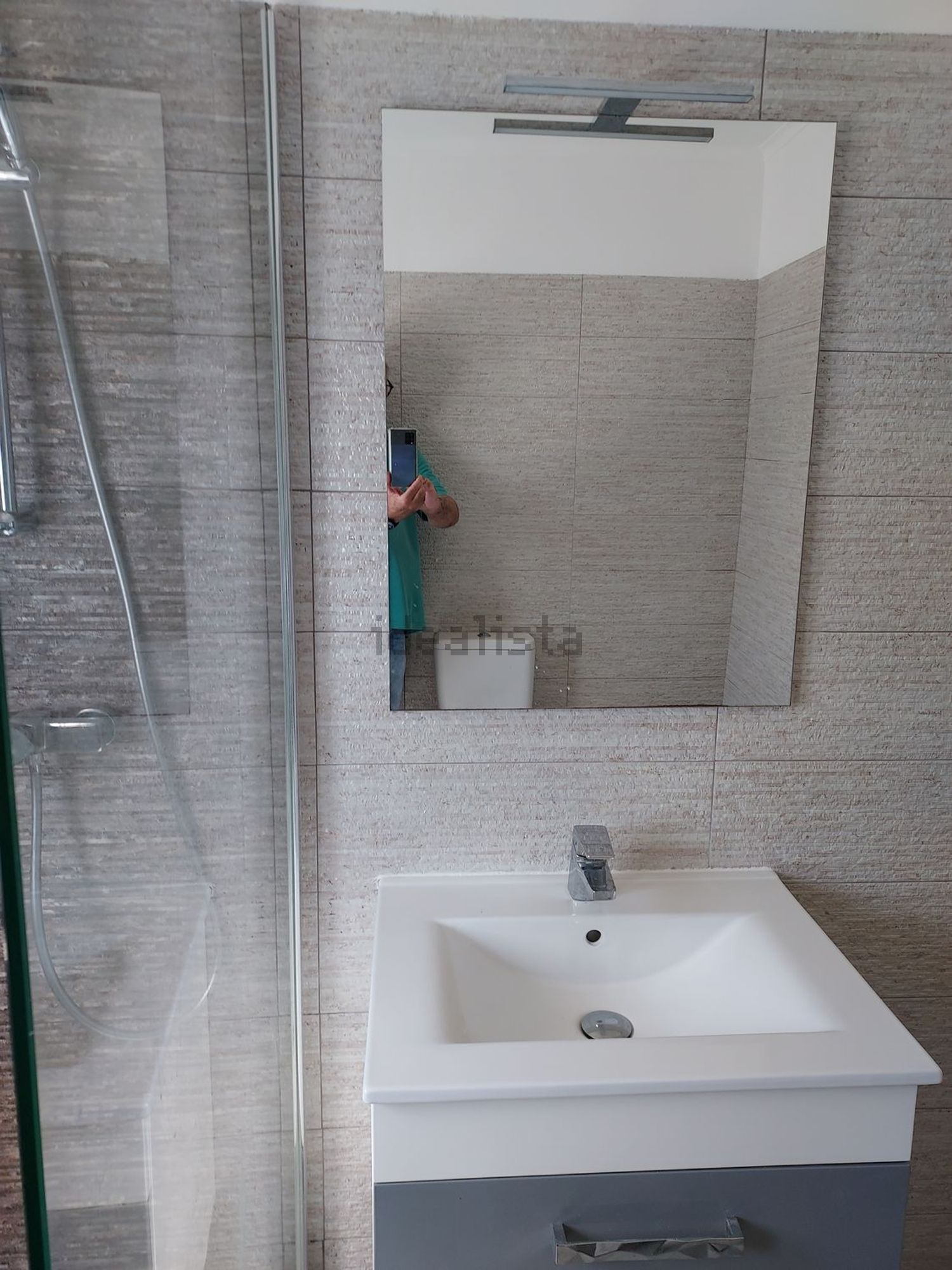 出租公寓 t1在Rua Ruben Borges, 1 - 卫生间