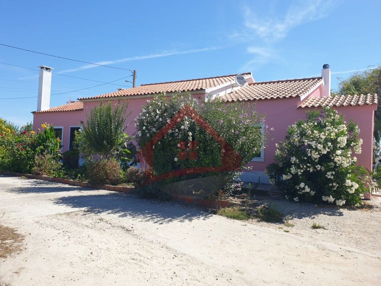 庄园出售在Largo da Fonte - 外立面