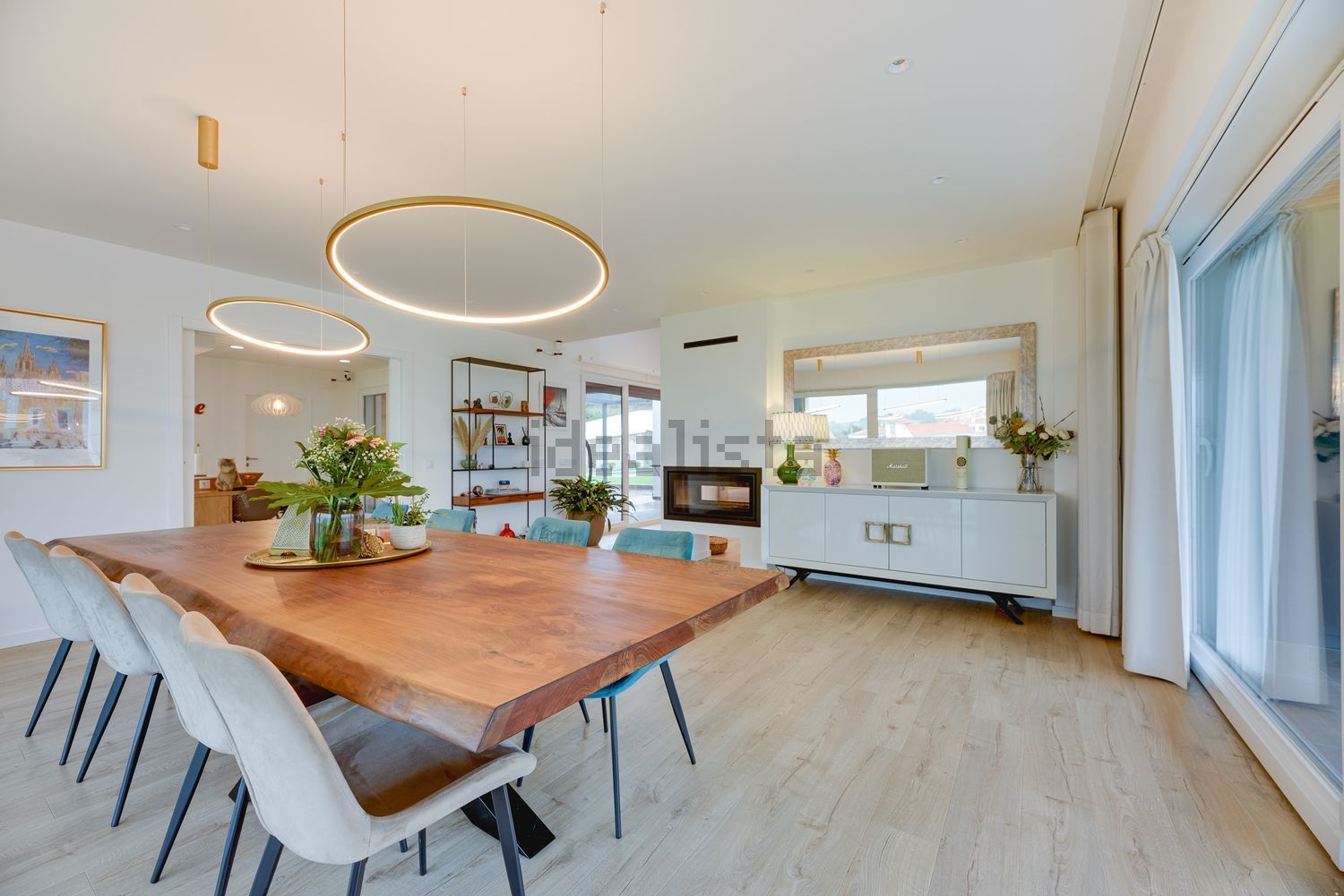 小楼房或独栋别墅出售在Rua da Mandinga s/n - 客厅