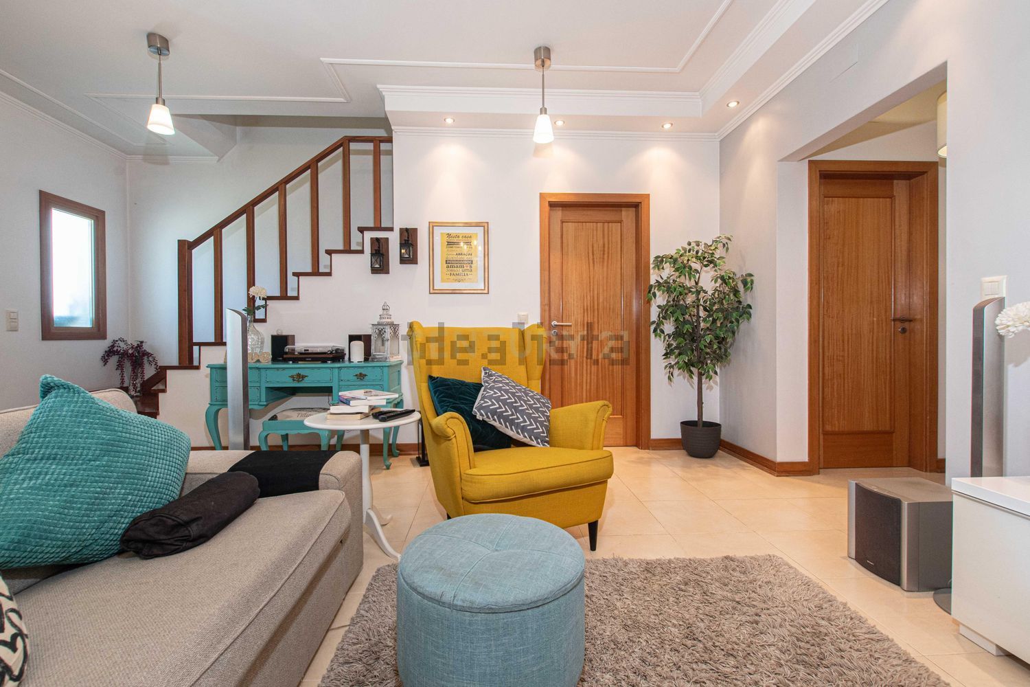 联排别墅出售在Venda do Pinheiro e Santo Estêvão das Galés - 客厅