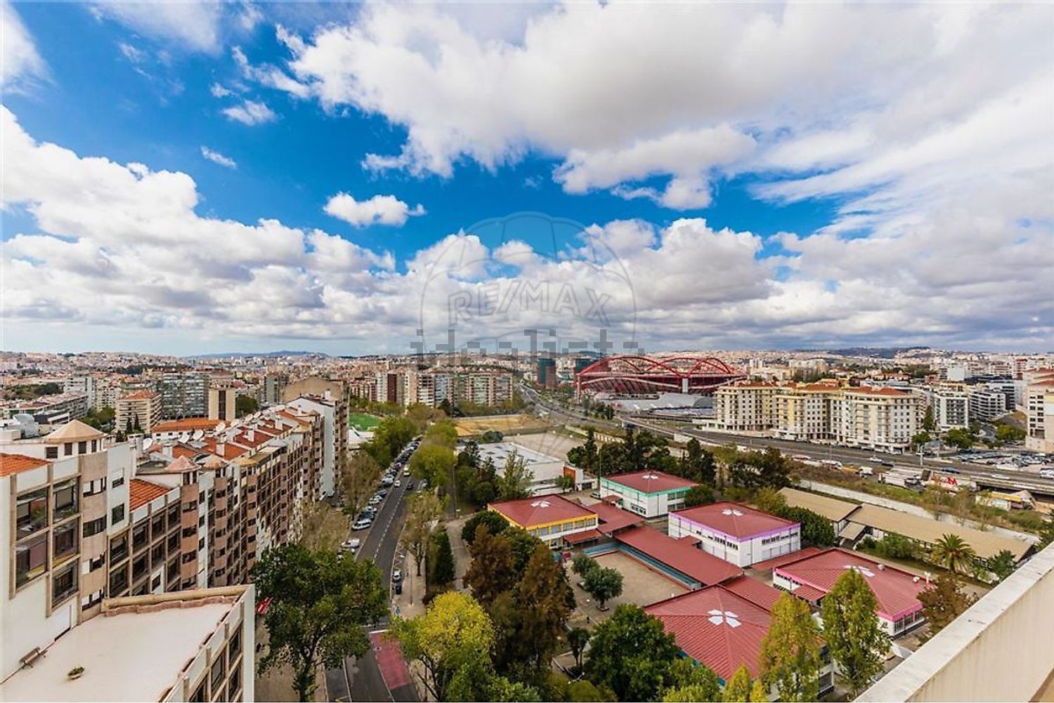 出租公寓 t4在Rua Major Neutel de Abreu - 视线