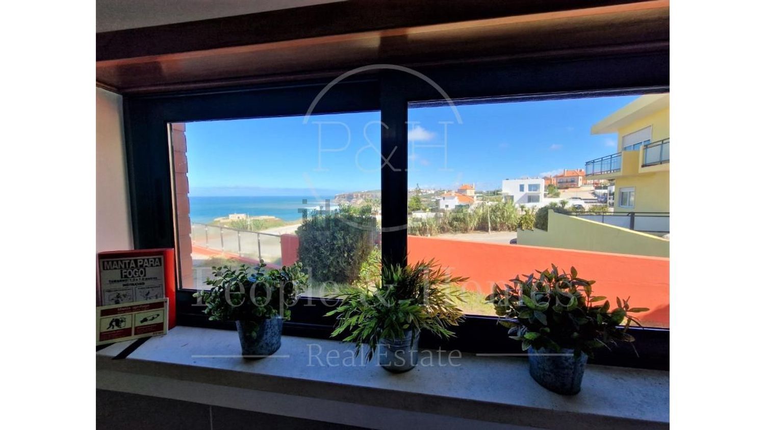 出租双拼别墅在Praceta Mar á Vista - 详情