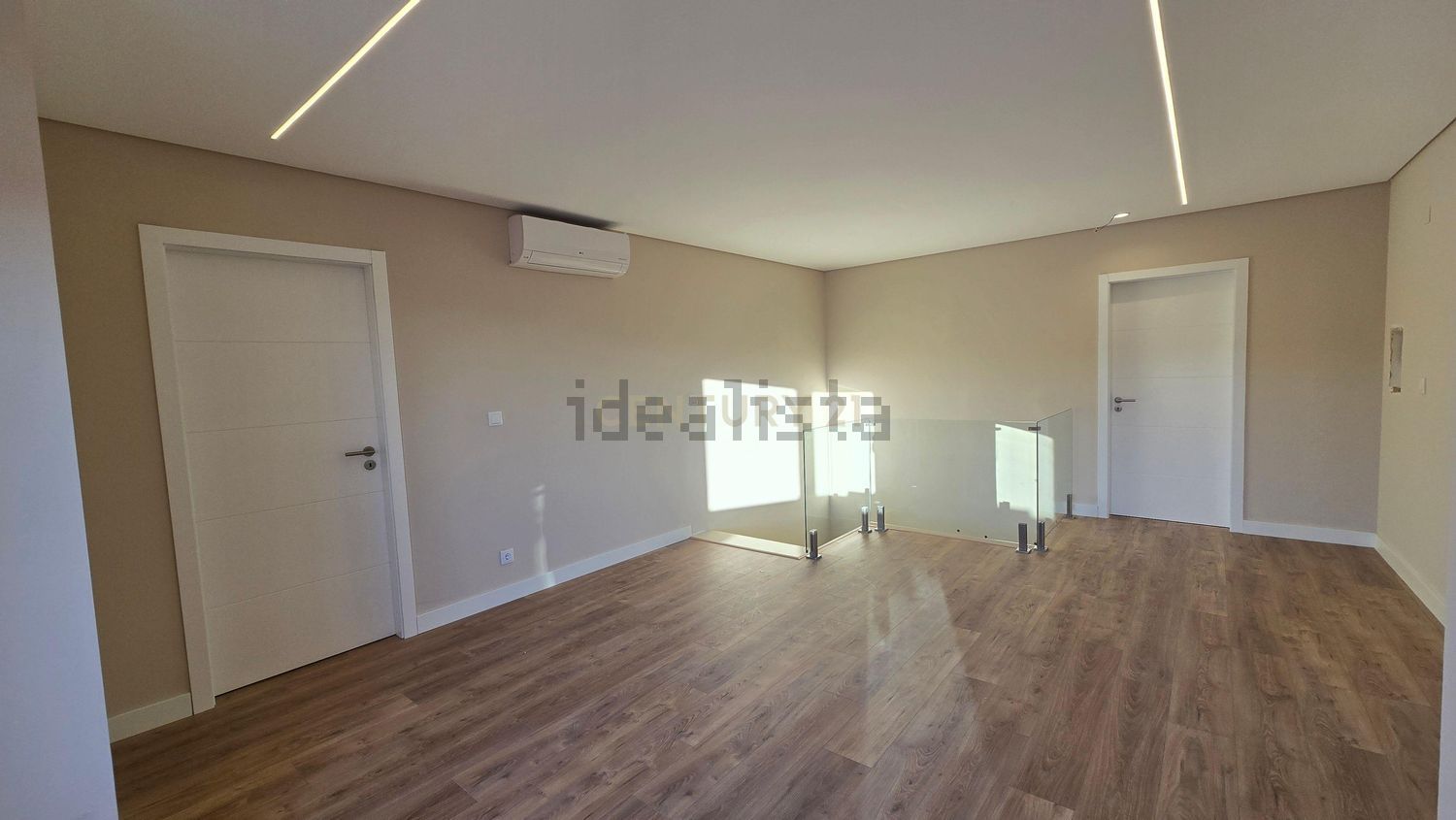 复式公寓出售在Costa da Guia - 居住