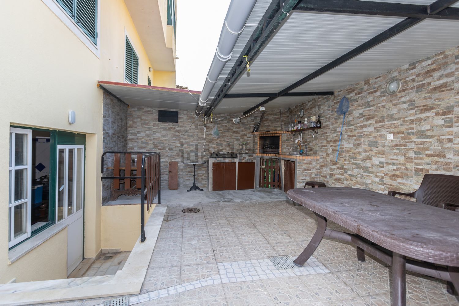 双拼别墅出售Quinta do castelo do Outeiro .- Rua 1º Maio - 阳台