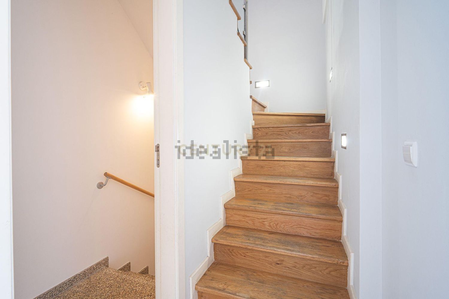 小楼房或独栋别墅出售在Rua Engenheiro José Caetano Salema Garção, 29 - 照片