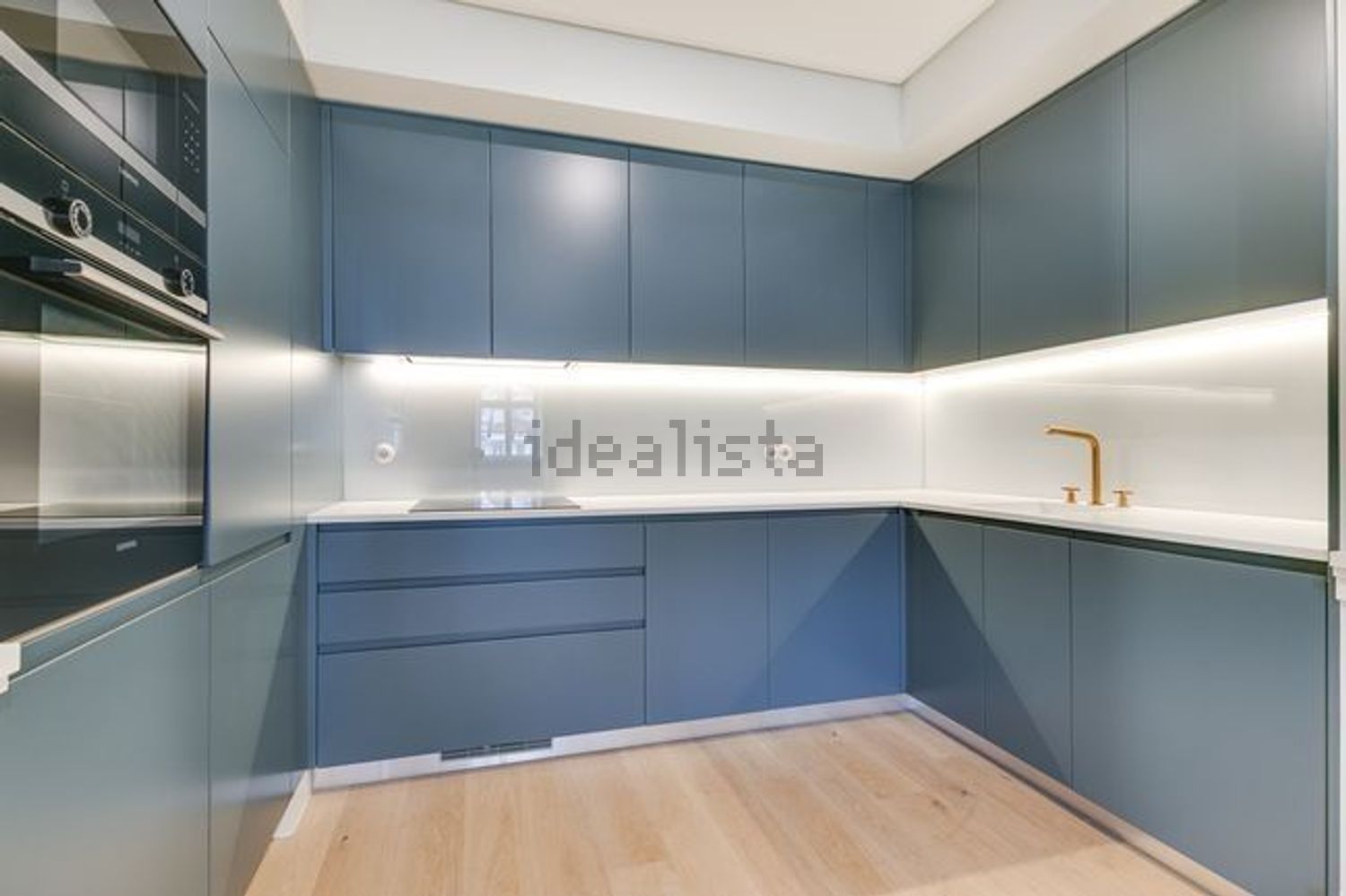 公寓 t2出售在Praça Dom Pedro IV, 93 - 厨房