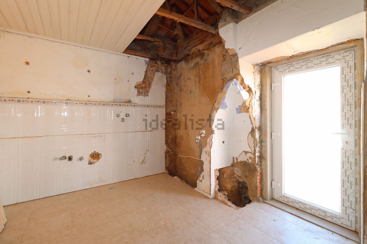 小楼房或独栋别墅出售在Rua do Pocinho - 厨房