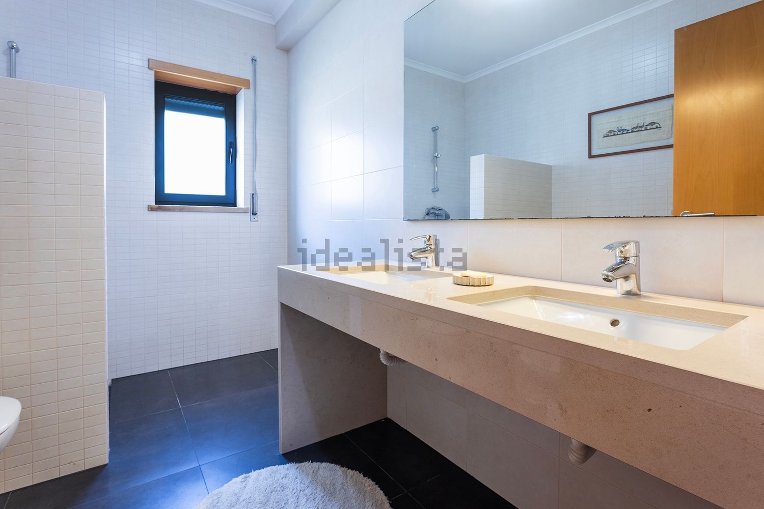 小楼房或独栋别墅出售在Travessa dos Sousas, 11 - 卫生间