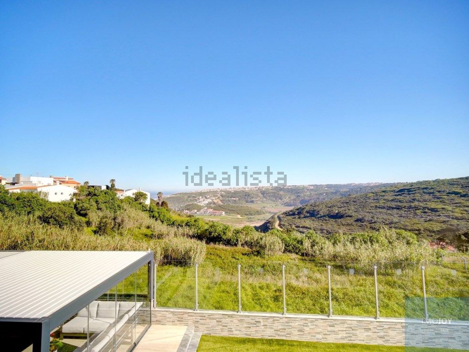 小楼房或独栋别墅出售在Rua da Serra, 4 - 视线