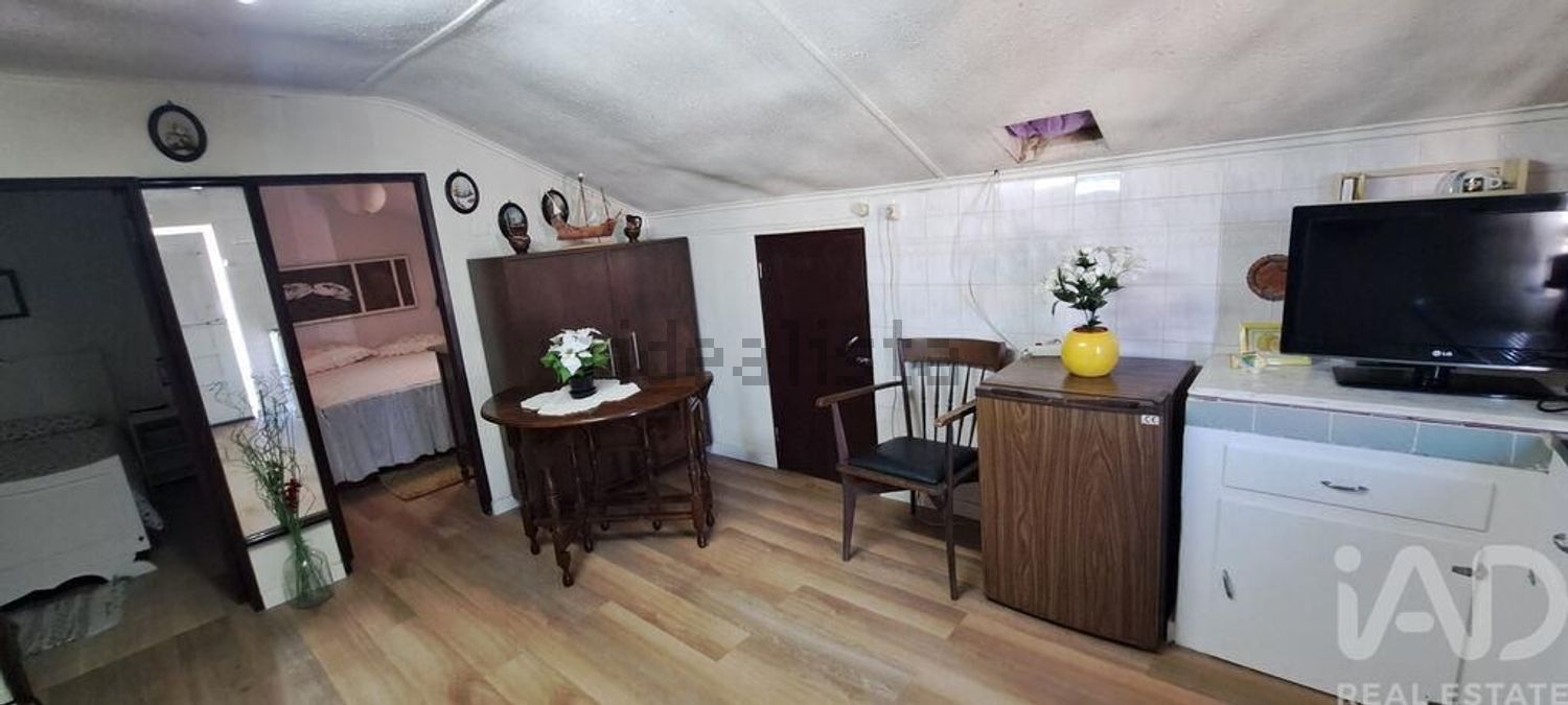 双拼别墅出售在Santa Cruz - 客厅