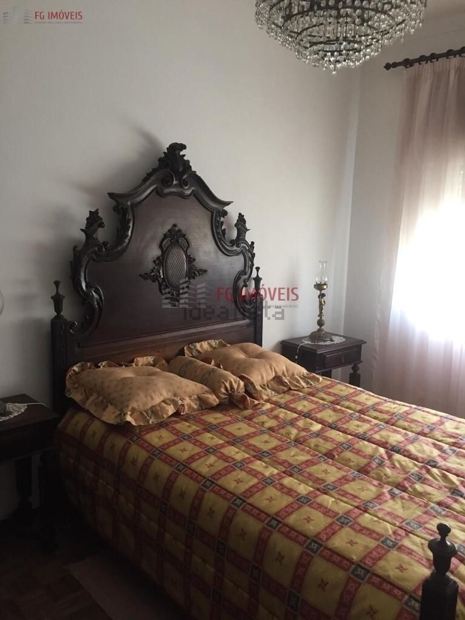 公寓 t2出售在Rua José Elias Garcia - 卧室