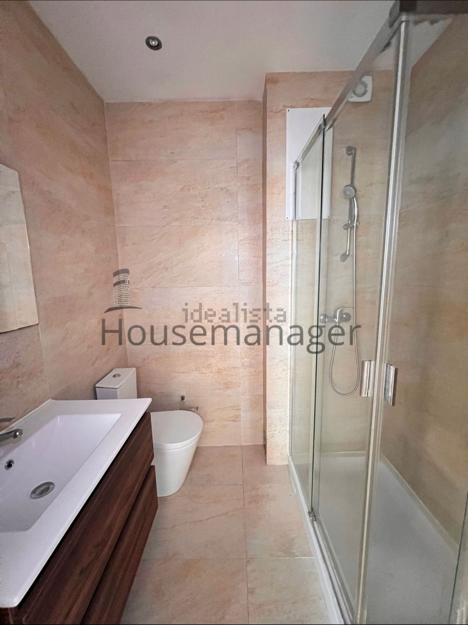 出租公寓 t2在Rua Cecília Meireles s/n - 卫生间