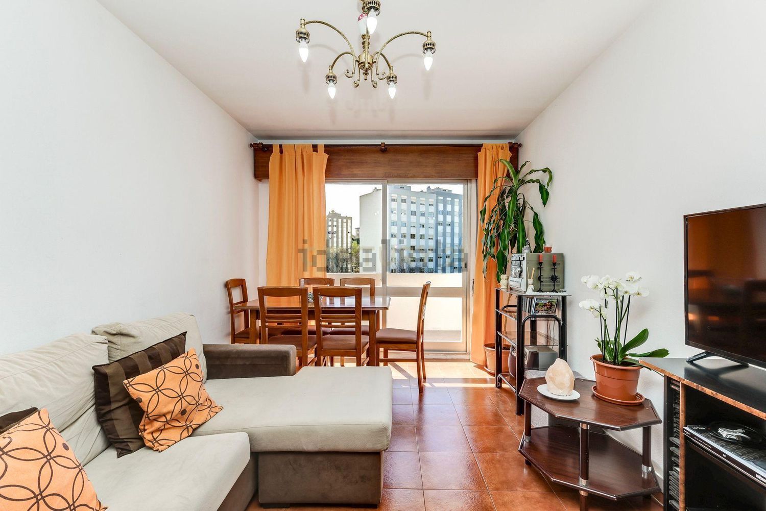 公寓 t2出售在Rua Josefa de Óbidos, 1 - 客厅