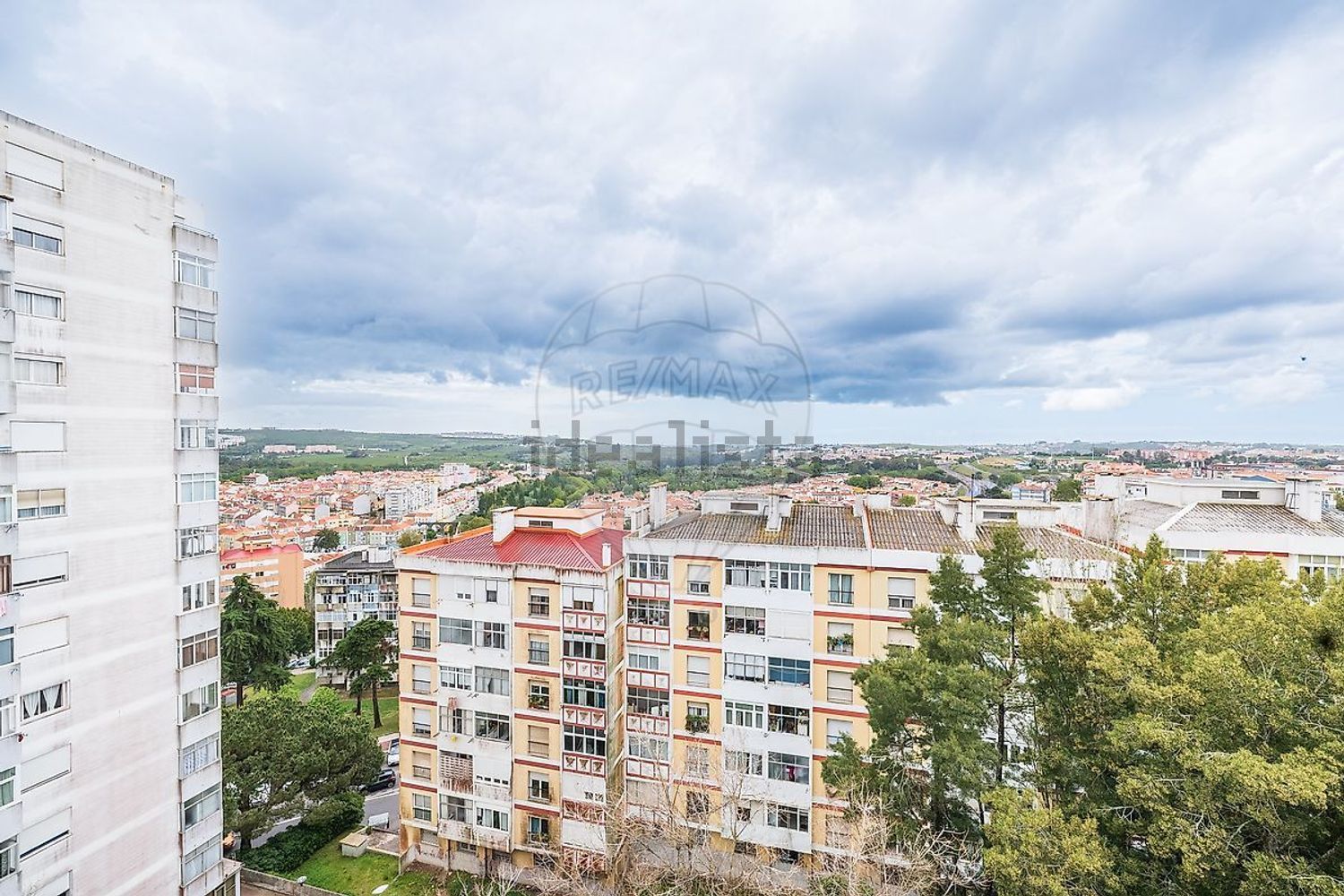 公寓 t2出售在Avenida Afonso Costa - 照片