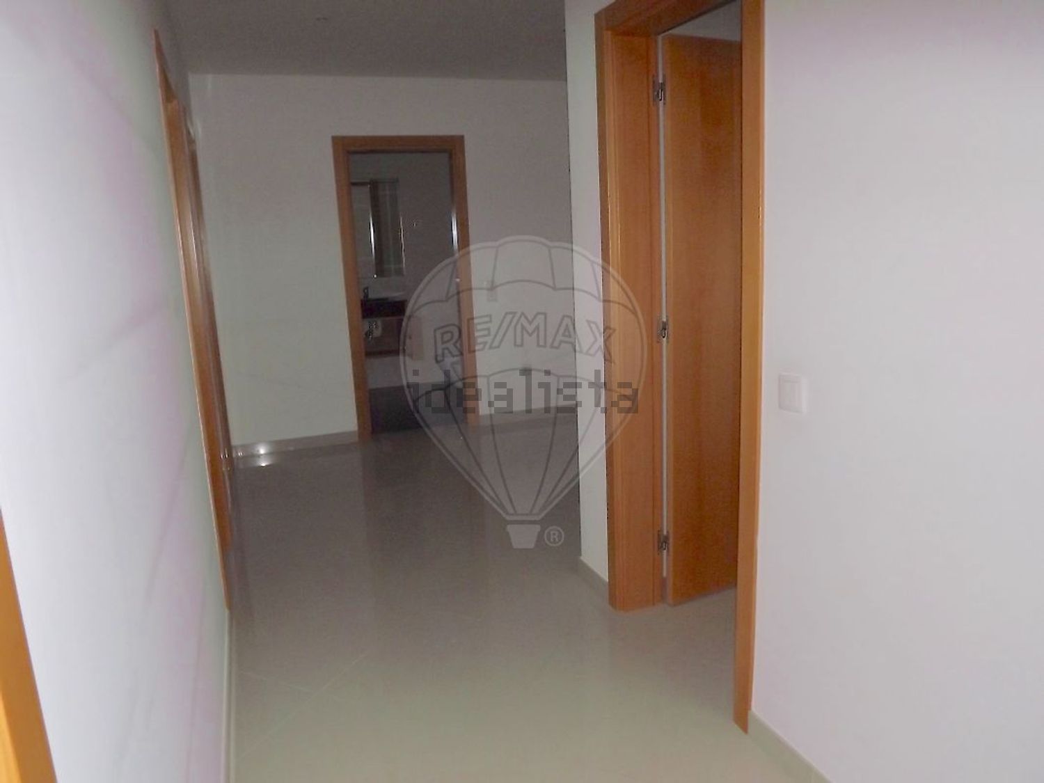 公寓 t4出售在Rua Fernão de Magalhães - 过道