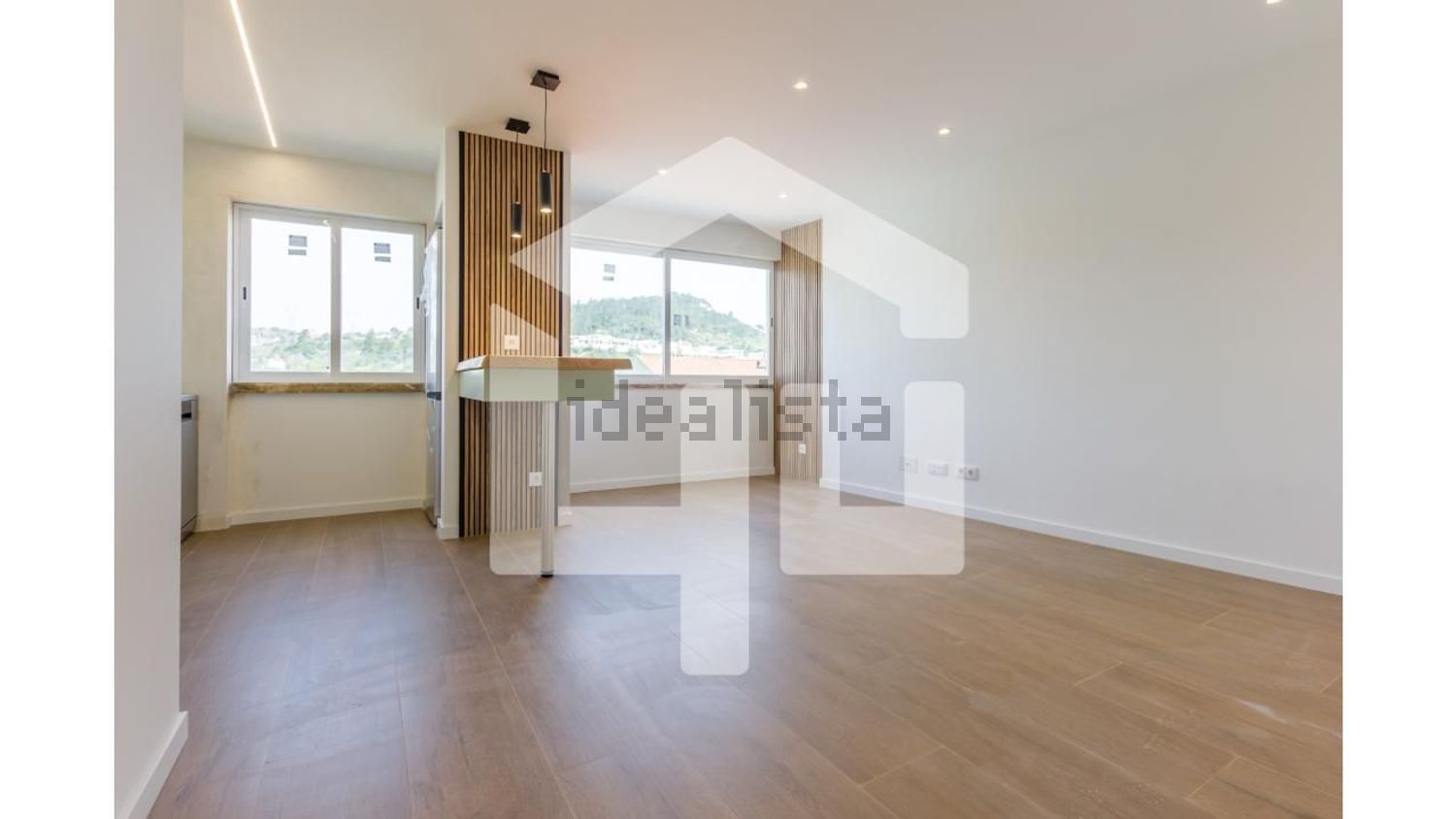 公寓 t2出售在Rua General Humberto Delgado s/n - 居住