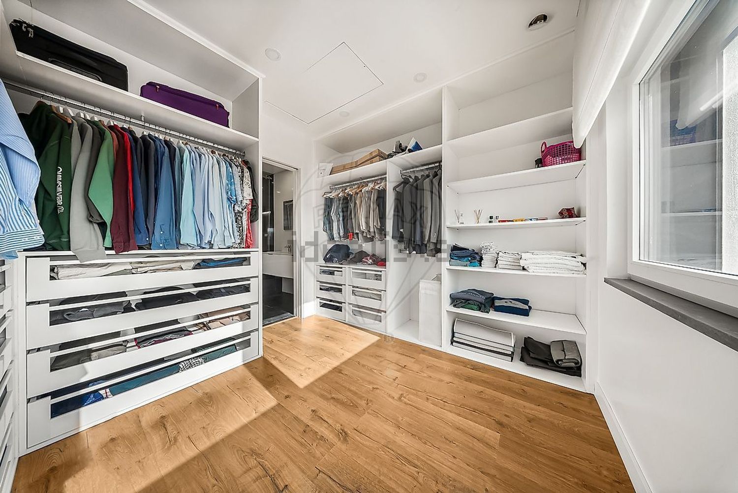 小楼房或独栋别墅出售在Bairro Vila Morena - 试衣间