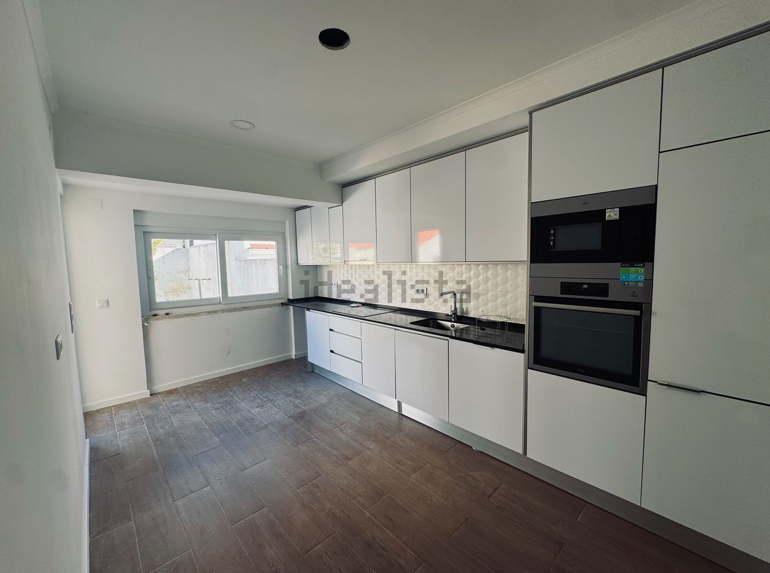 出租双拼别墅在Rua Barbosa Du Bocage, 4 - 厨房