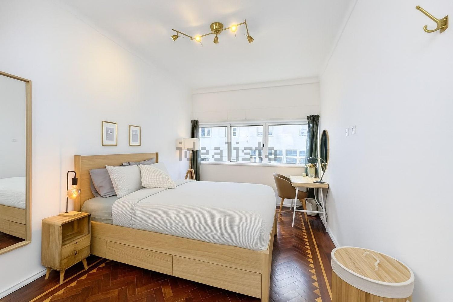 出租房间在Avenida Infante Santo, 345 - 卧室