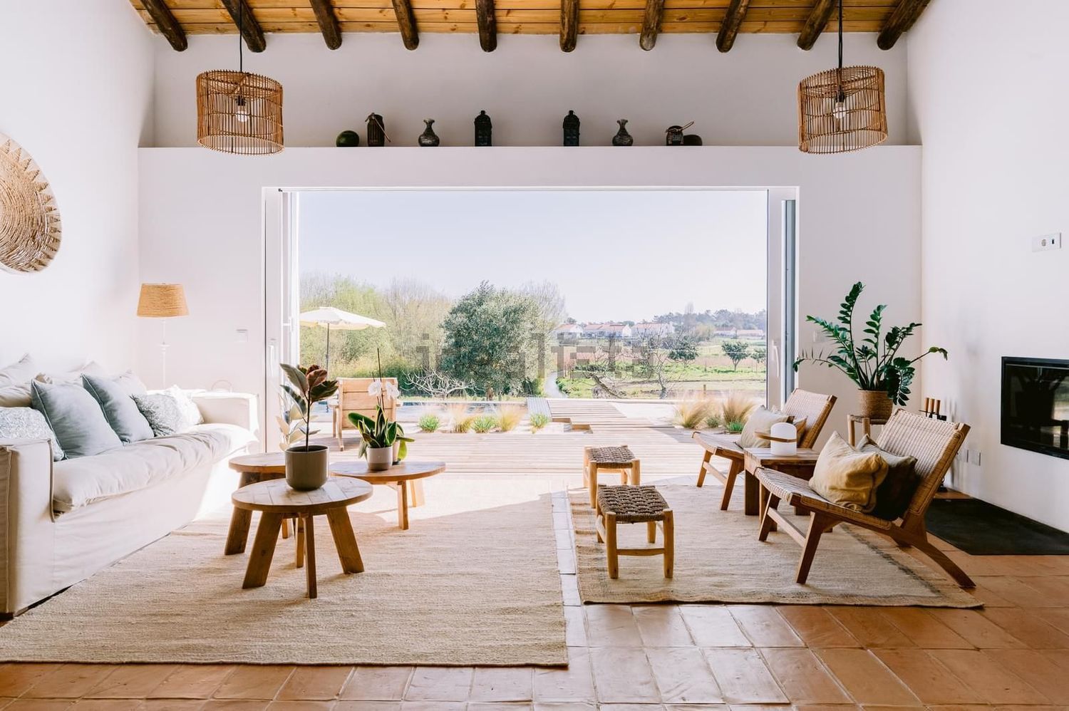 出租小楼房或独栋别墅在Largo do Canal - 客厅