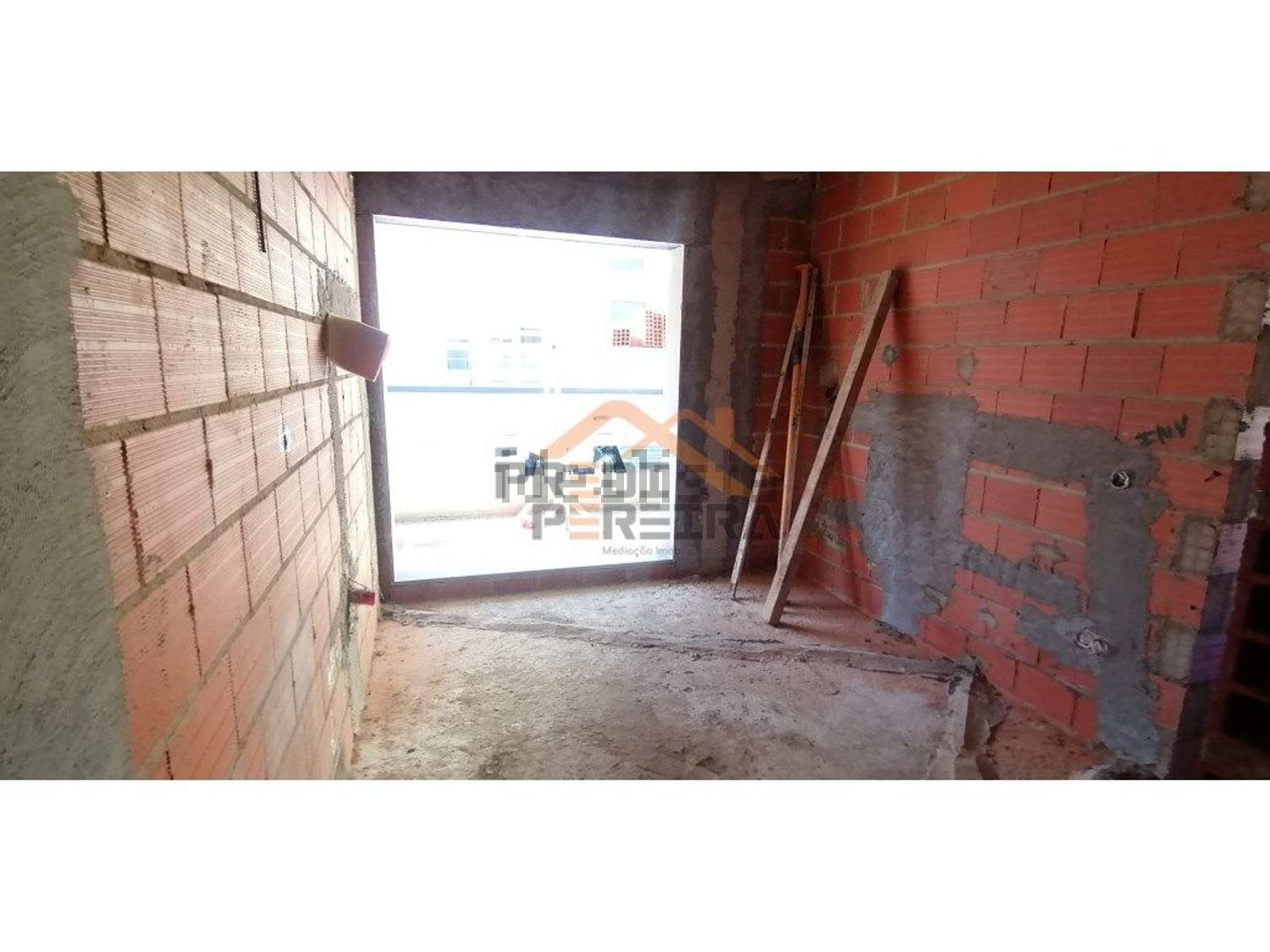 小楼房或独栋别墅出售在Pontinha e Famões - 照片