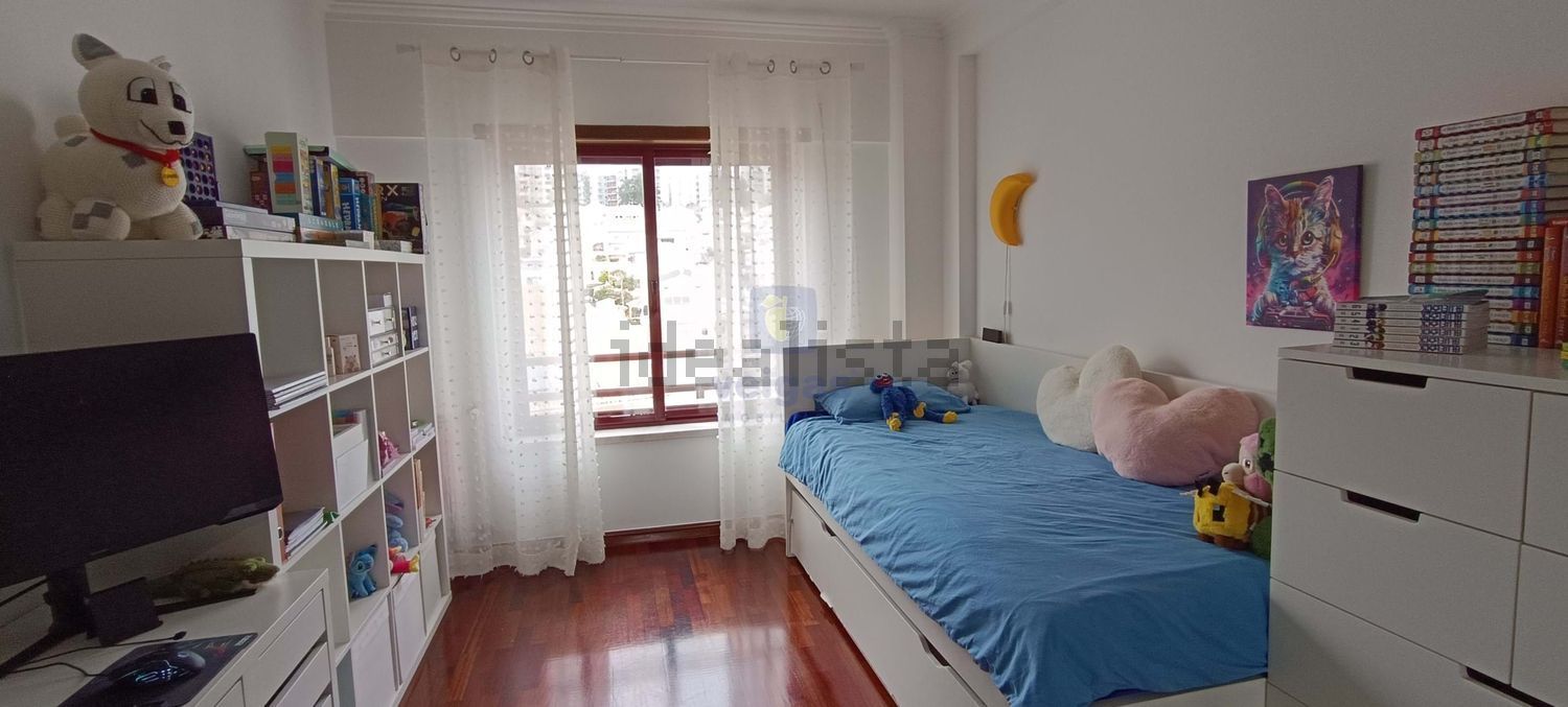 公寓 t2出售在Ramada e Caneças - 卧室