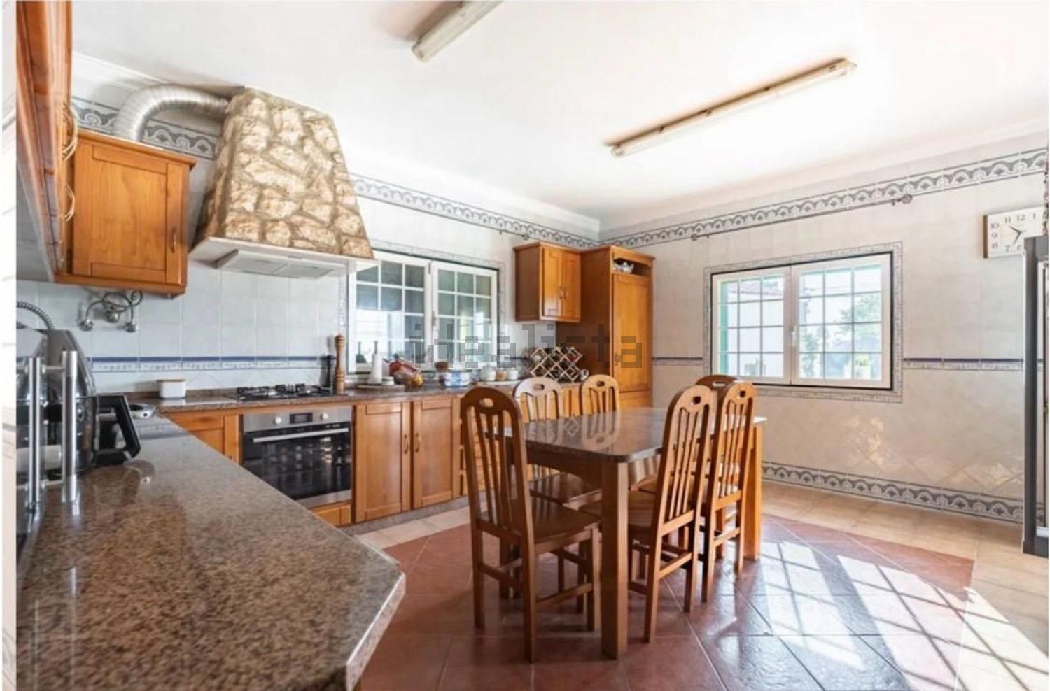 小楼房或独栋别墅出售在Lagoinha - Vale de Touros - 厨房