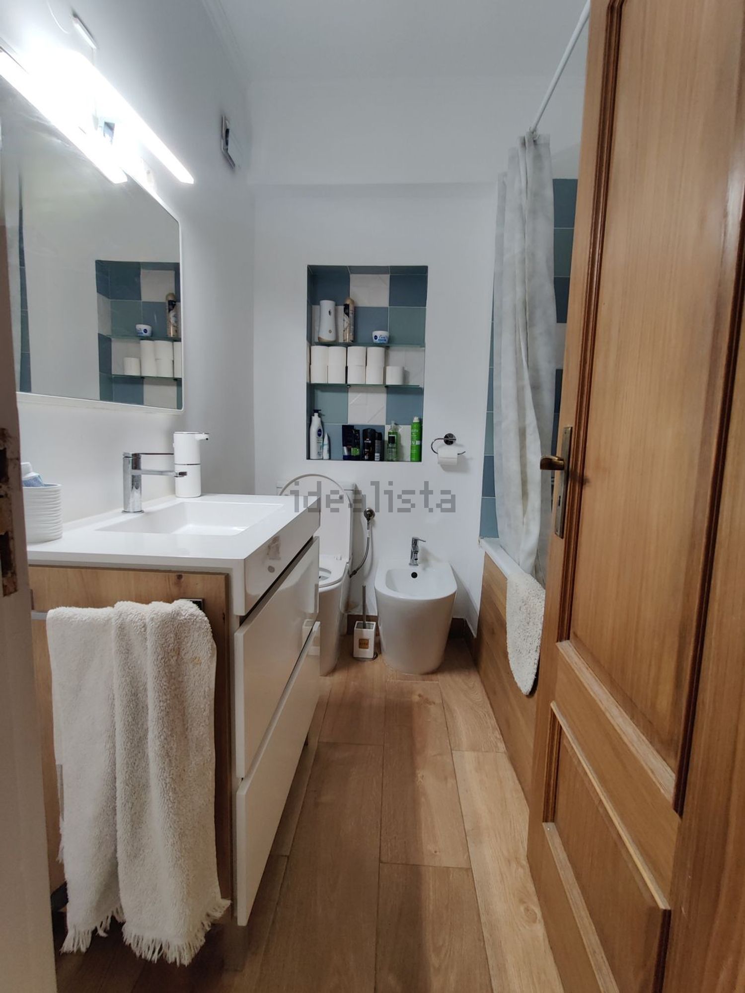 出租房间在Rua Marquês Sá da Bandeira, 3 - 卫生间