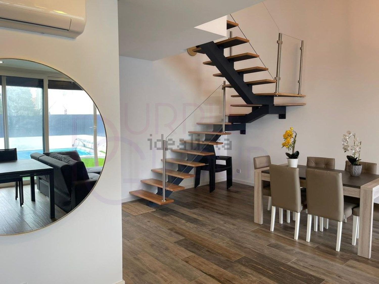 双拼别墅出售在Pinhal do General - 客厅