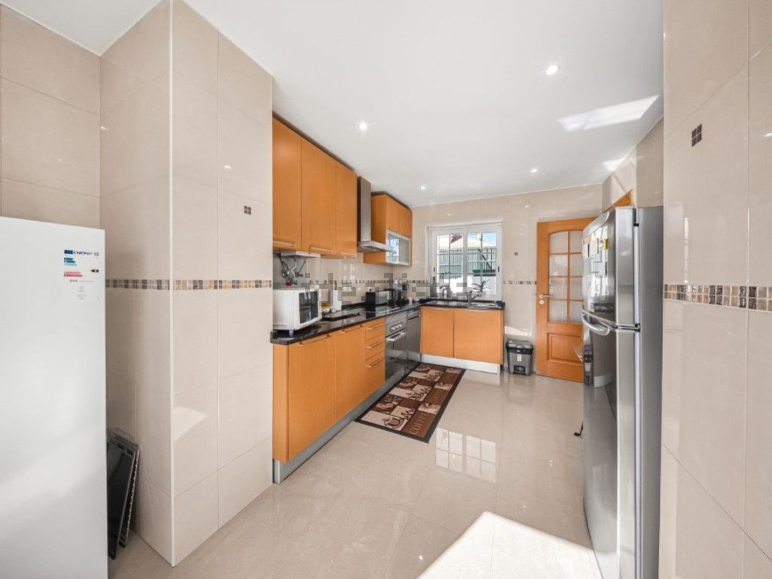 小楼房或独栋别墅出售在Rua da Liberdade - 厨房