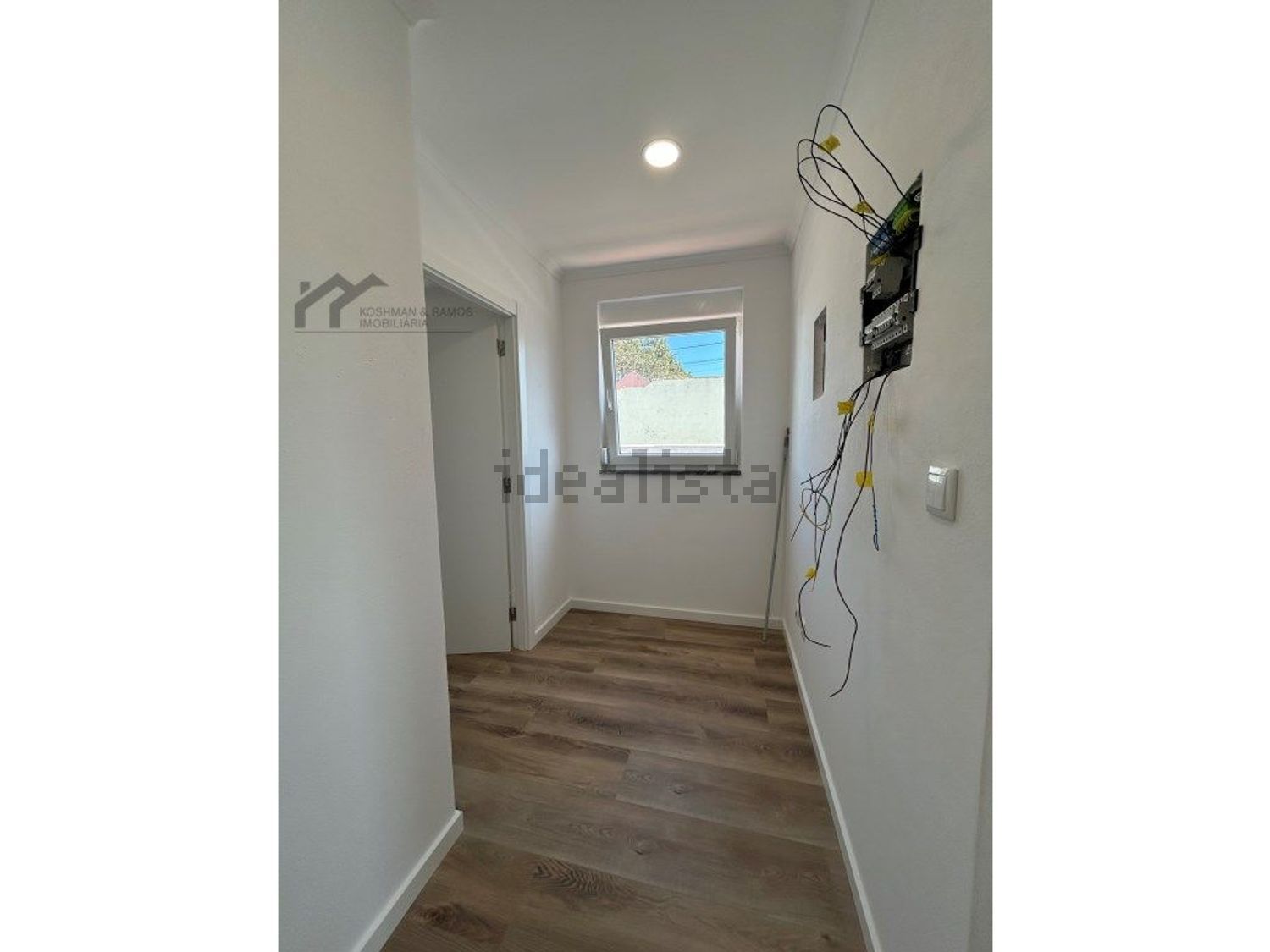 小楼房或独栋别墅出售在Centro - 过道