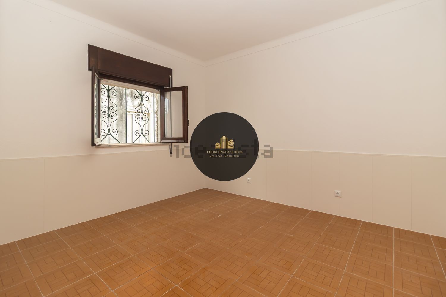 小楼房或独栋别墅出售在Cascalheira - Venda do Alcaide - 居住