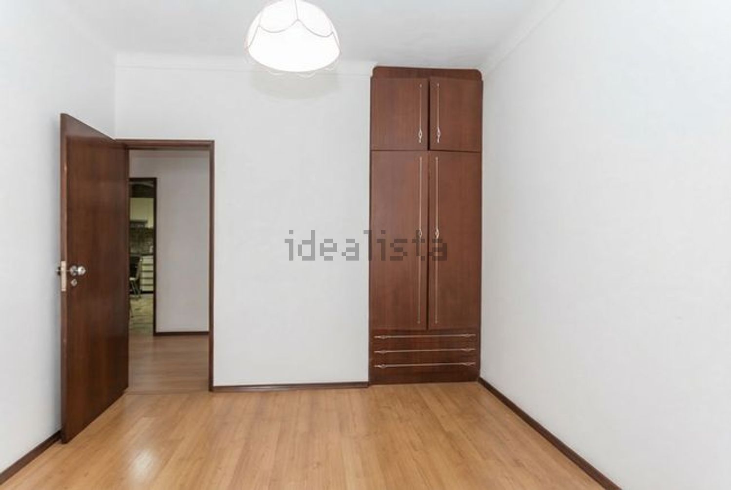 小楼房或独栋别墅出售在Rua Padre Cruz - 卧室