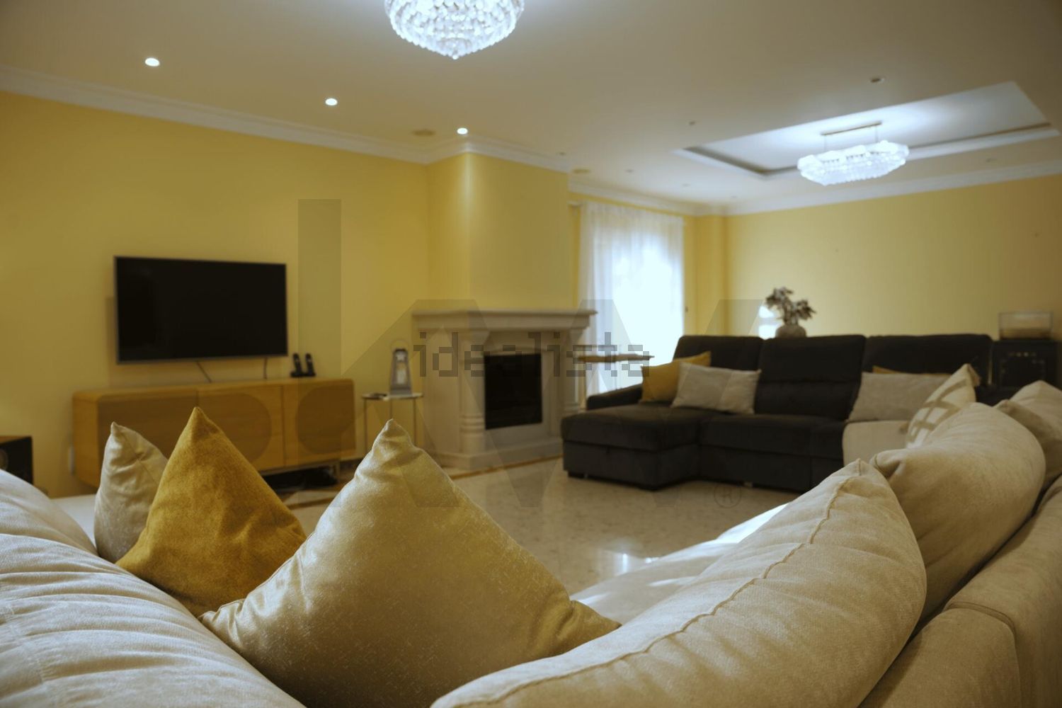 小楼房或别墅出售在Rua dos Eucaliptos s/n - 客厅