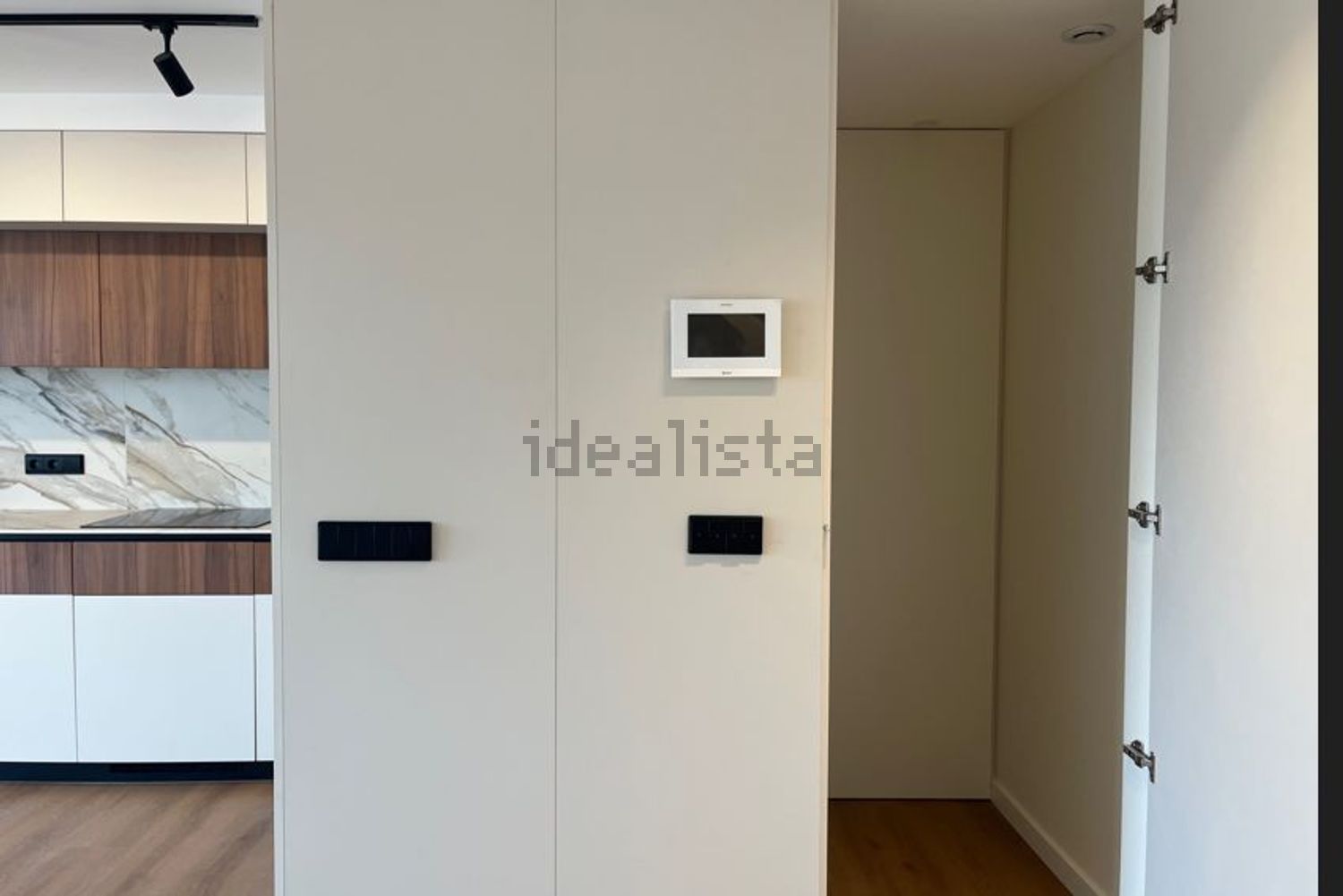 公寓 t1出售在Avenida Tenente Valadim - 详情