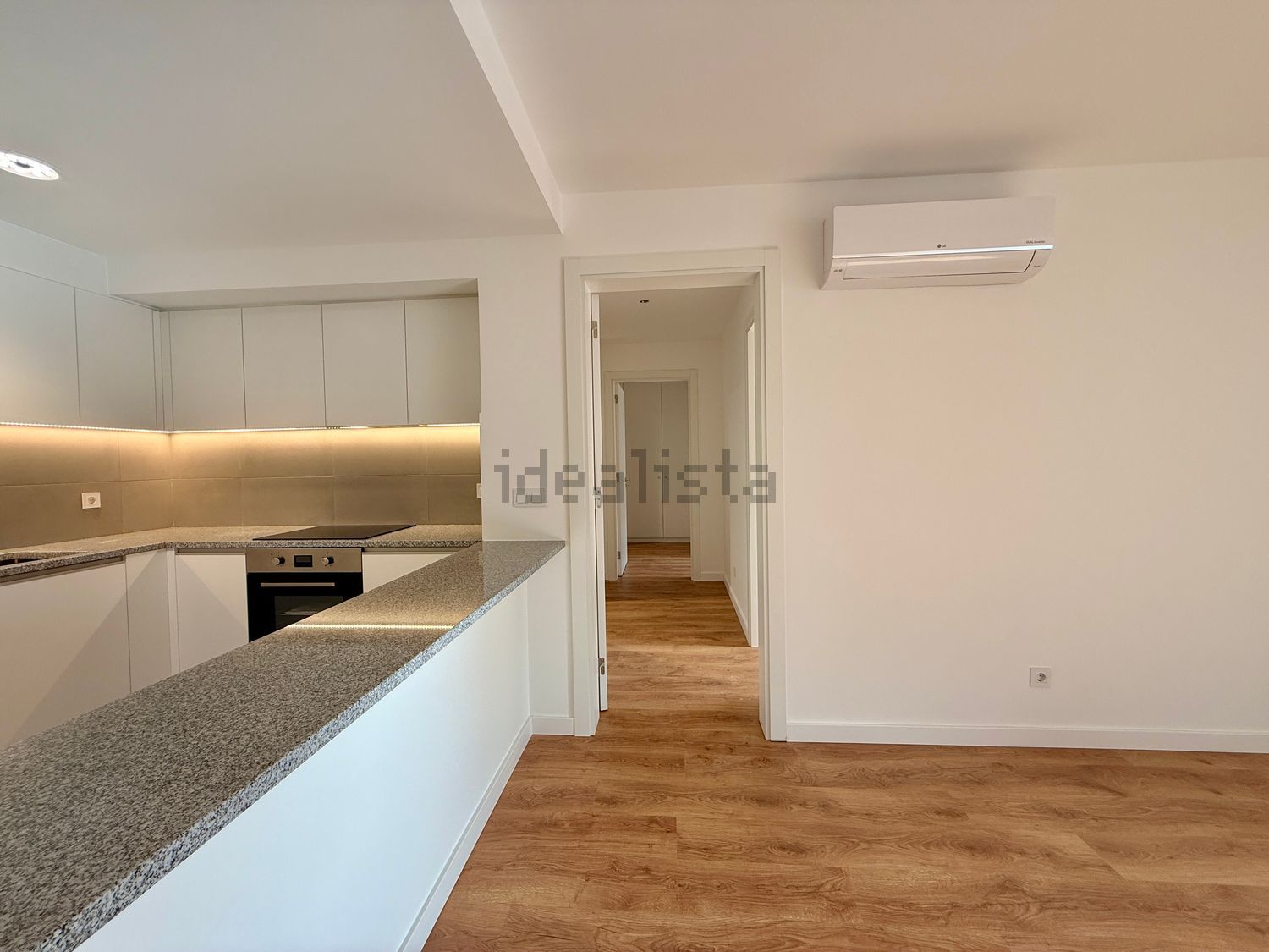 出租公寓 t2在Rua Artur Ferreira da Silva - 厨房