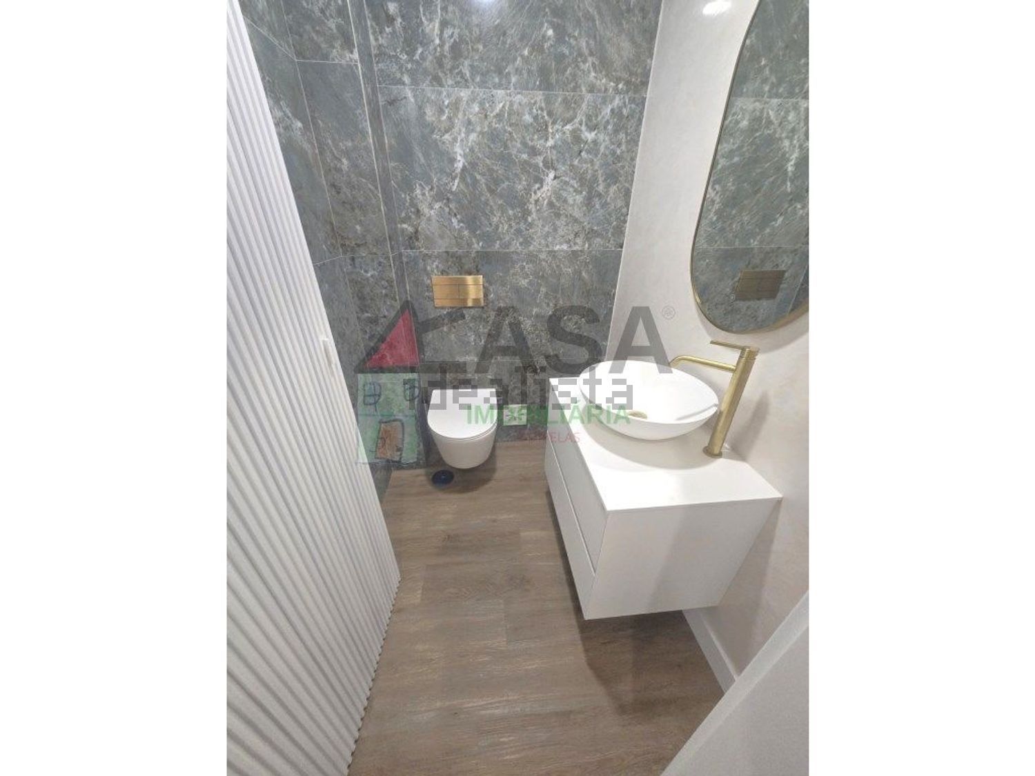 公寓 t2出售在Avenida Doutor António Silva Marques, 10 - 卫生间