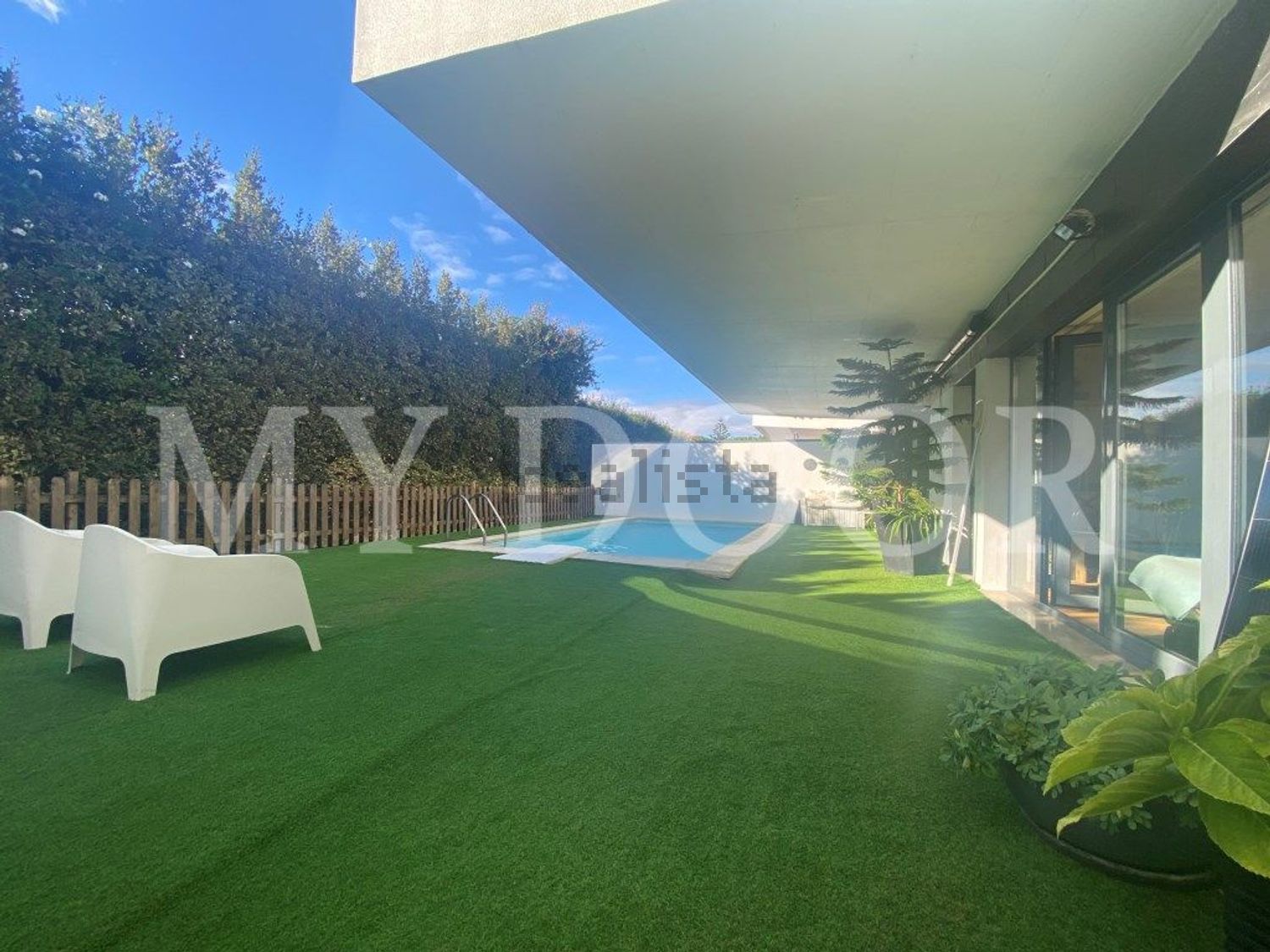 小楼房或独栋别墅出售在Santo Antão e São Julião do Tojal - 照片